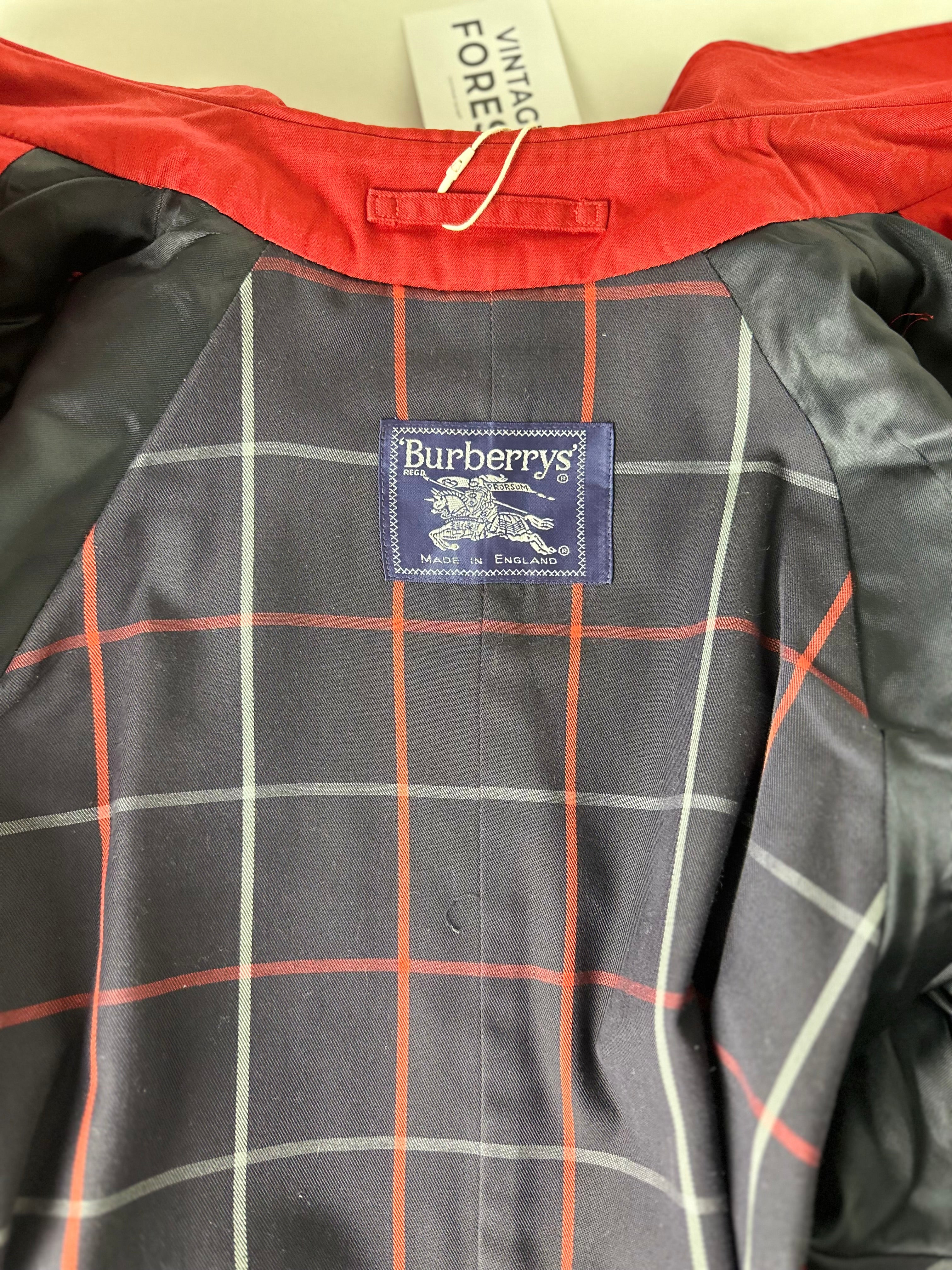 Burberrys Trenchcoat (14/L)