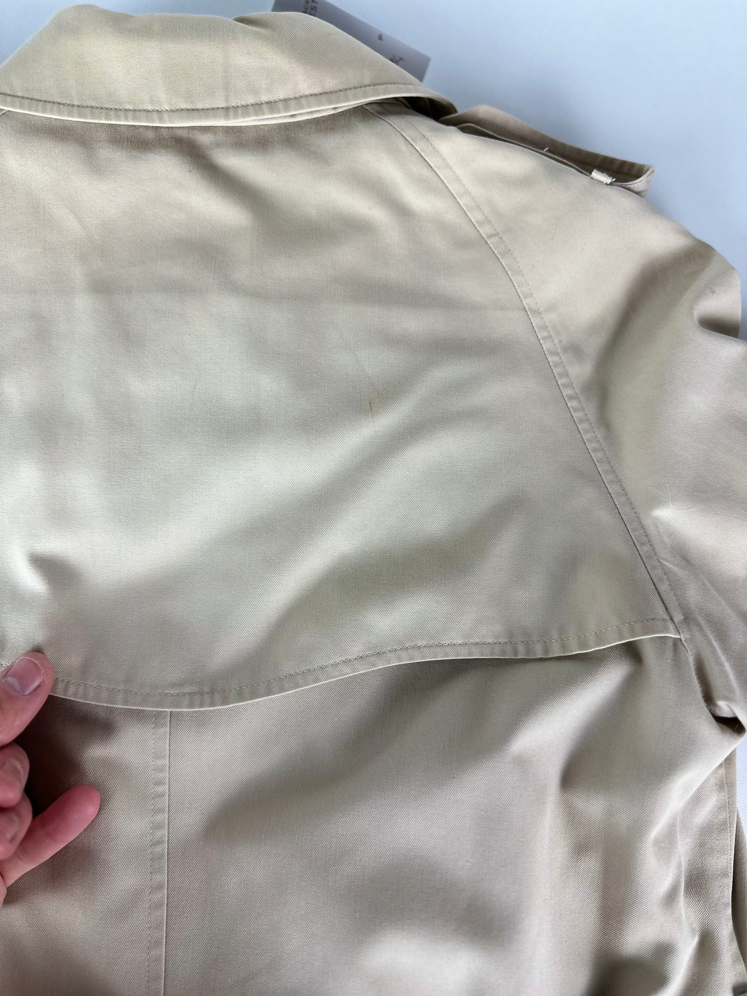 Burberrys Trenchcoat (10/S) including Inlet