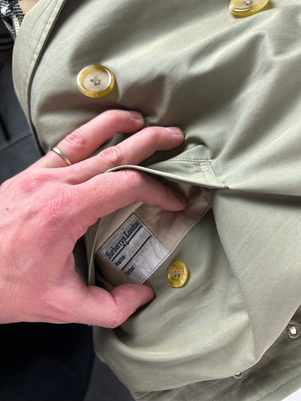 Burberrys Trenchcoat (10/S) including Inlet