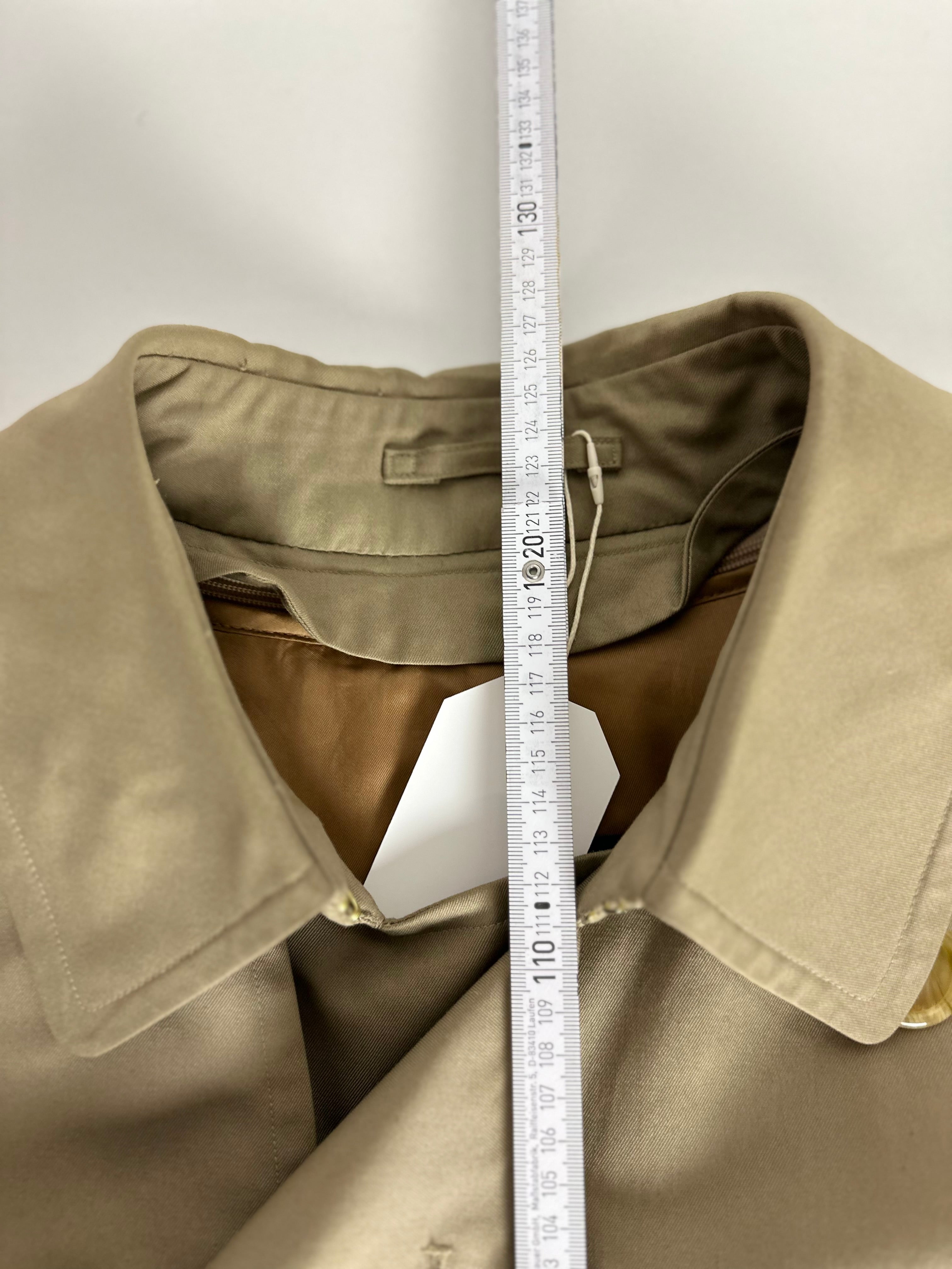 Burberrys Trenchcoat (52/L) including Inlet