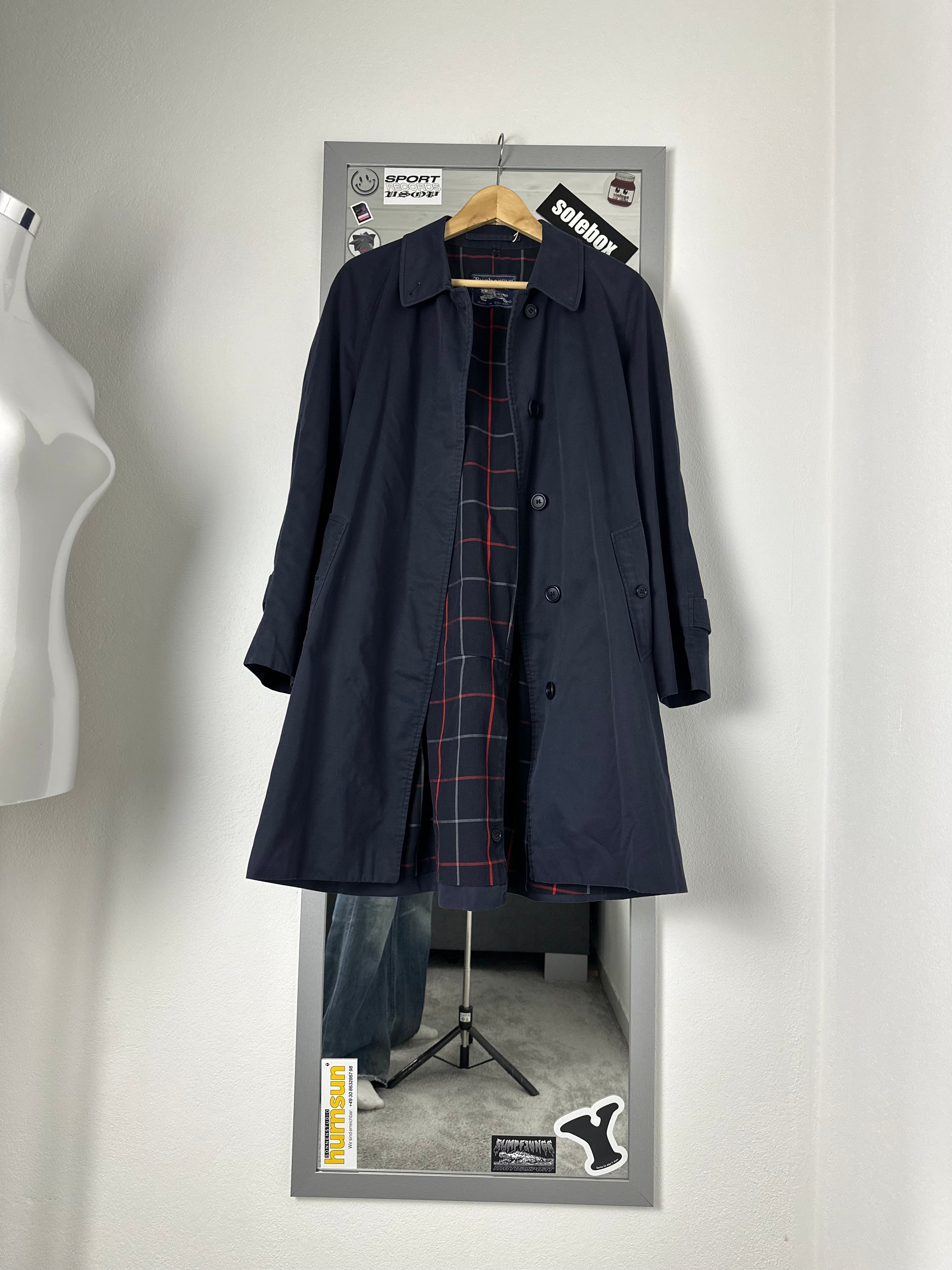 Burberrys Trenchcoat (14/L)