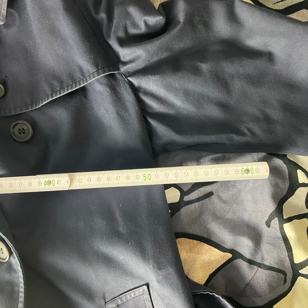 Burberrys Trenchcoat (10/S)