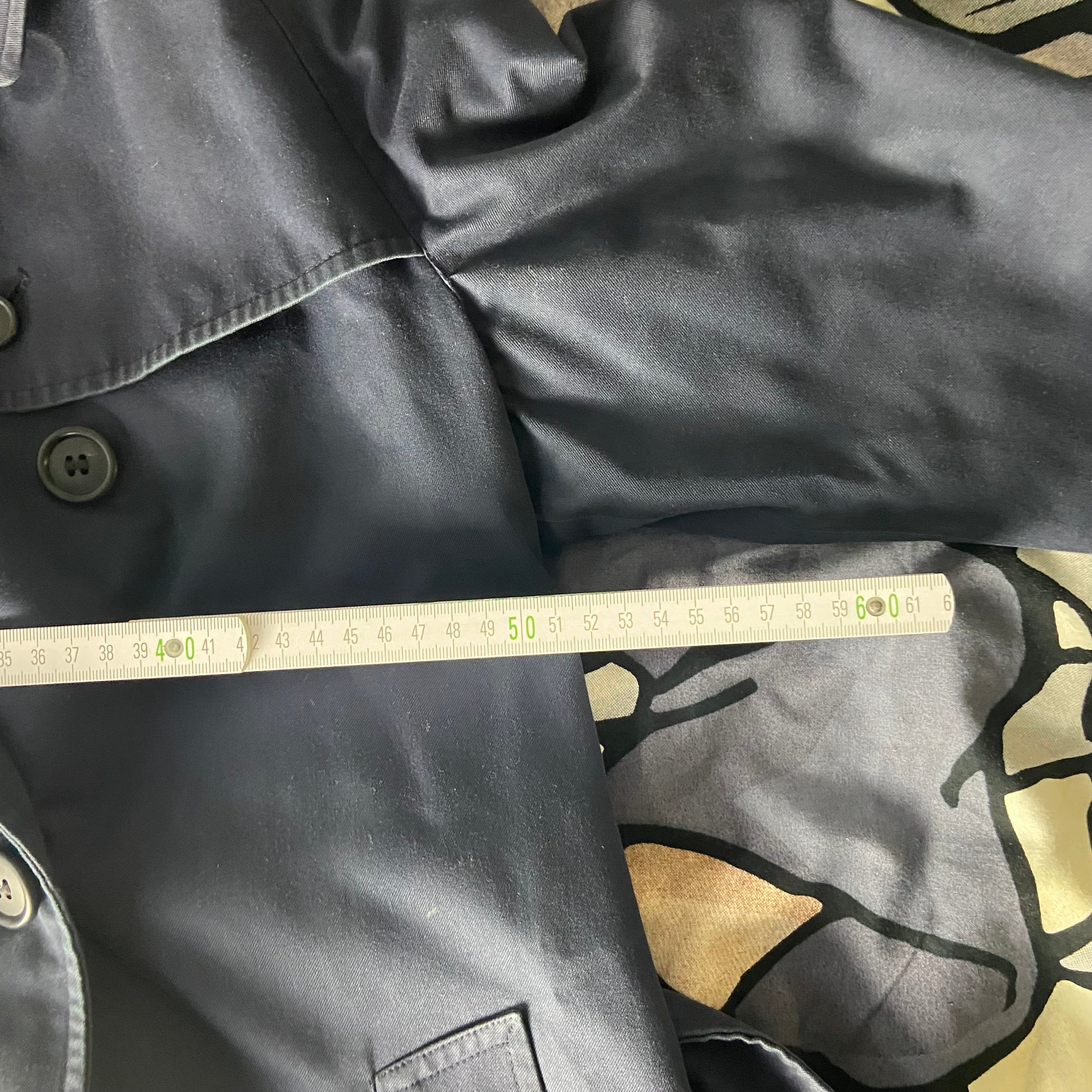 Burberrys Trenchcoat (10/S)