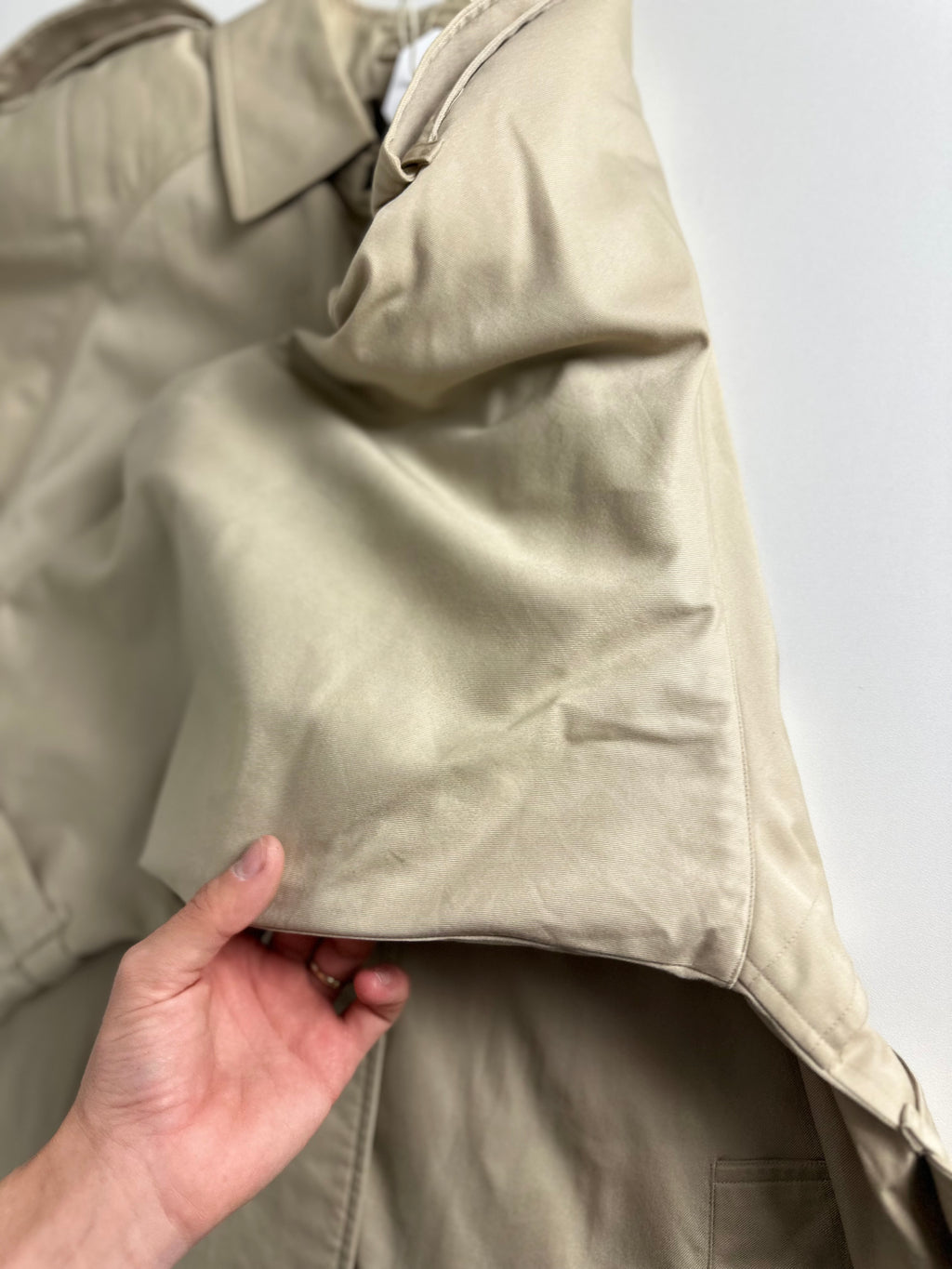 Burberrys Trenchcoat (14/L)