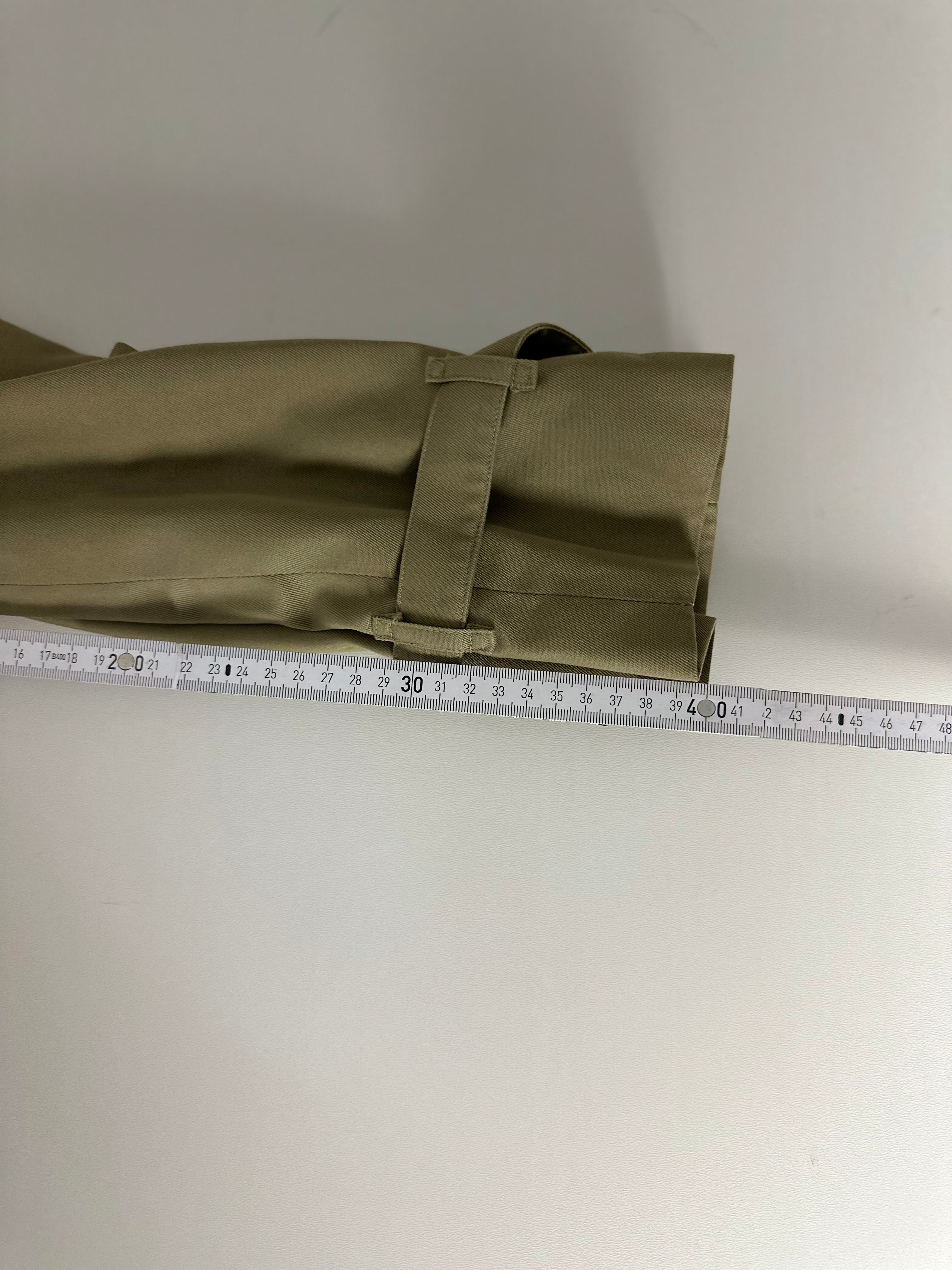 Burberrys Trenchcoat (10/S)