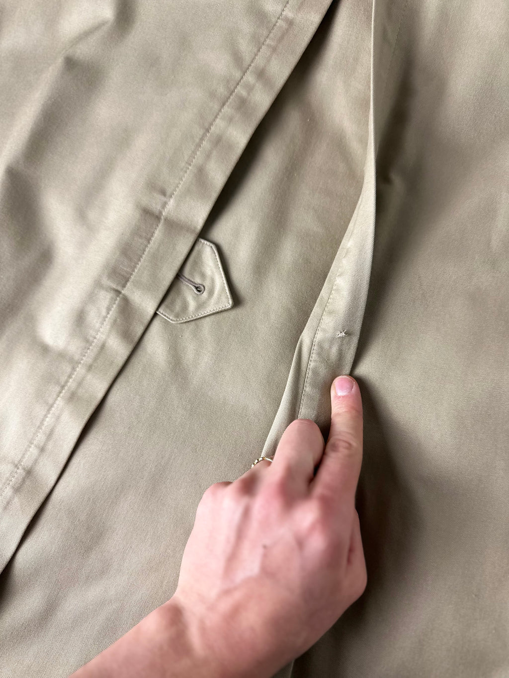Burberrys Trenchcoat (10/S) including Inlet