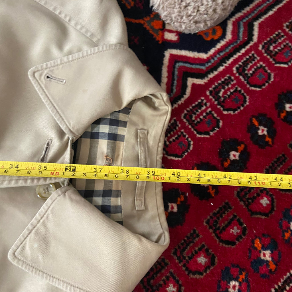 Burberry Trenchcoat Size 10/S