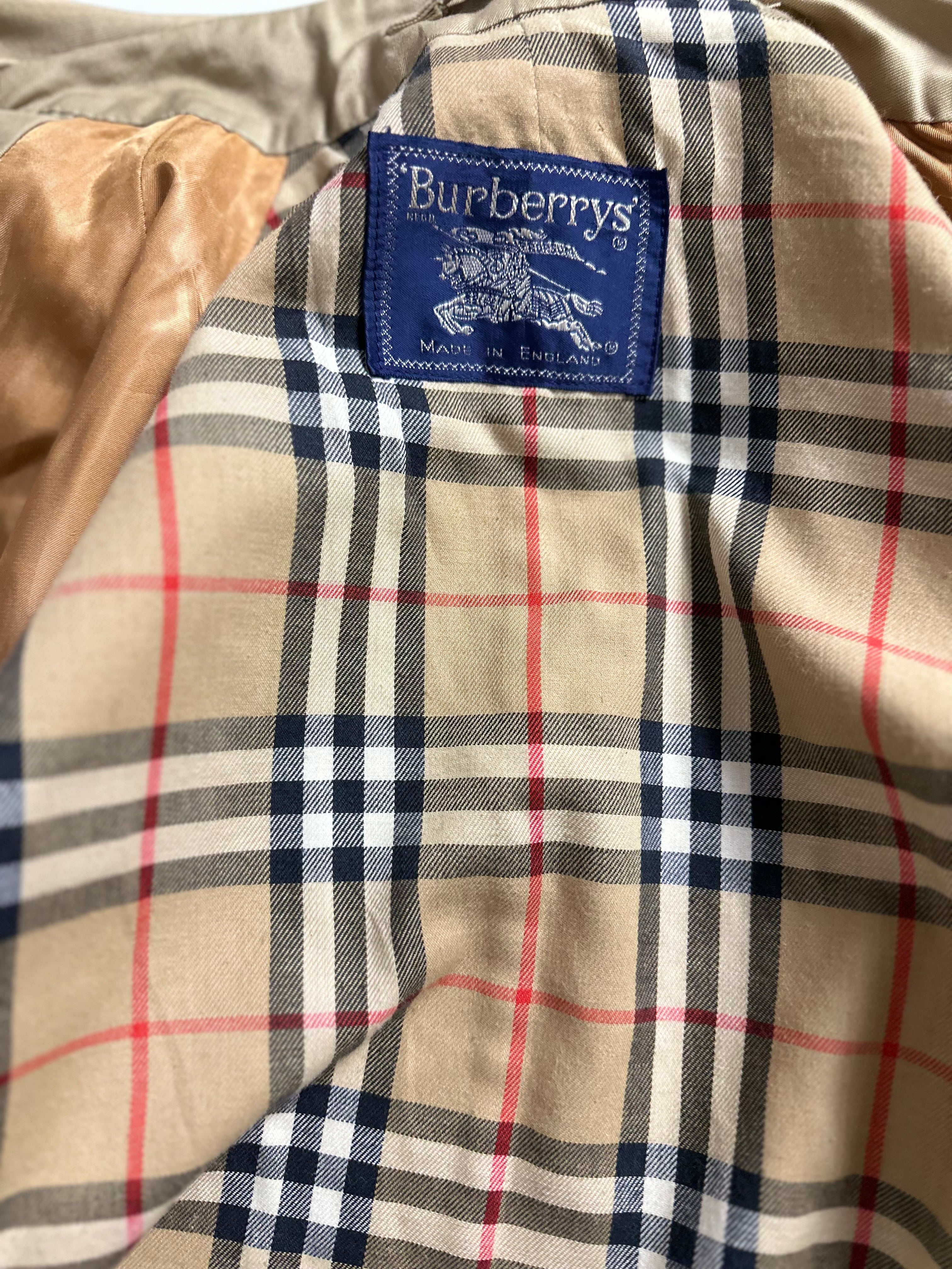Burberrys Carcoat (10/S)