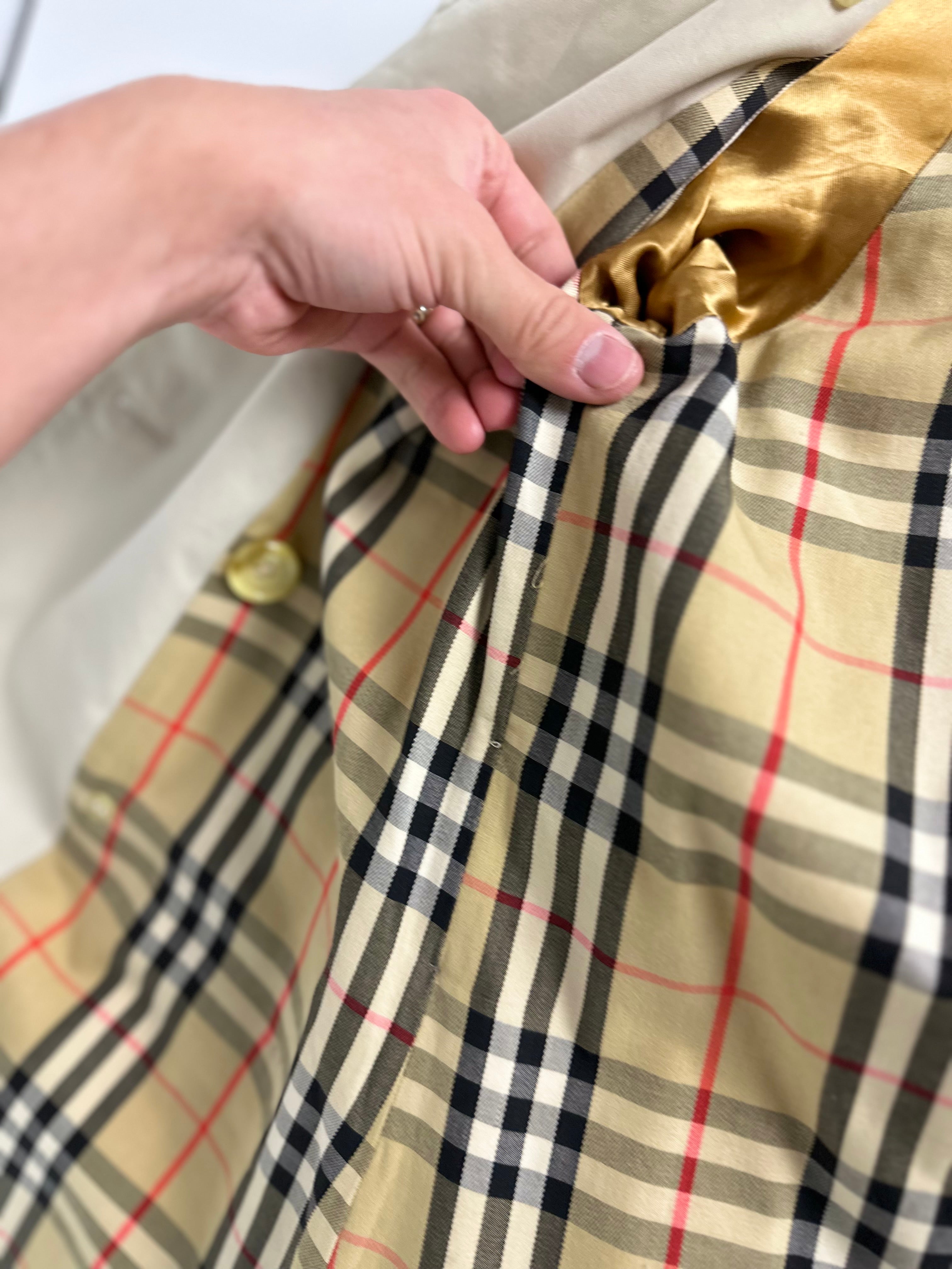 Burberrys Trenchcoat (6/XXS)