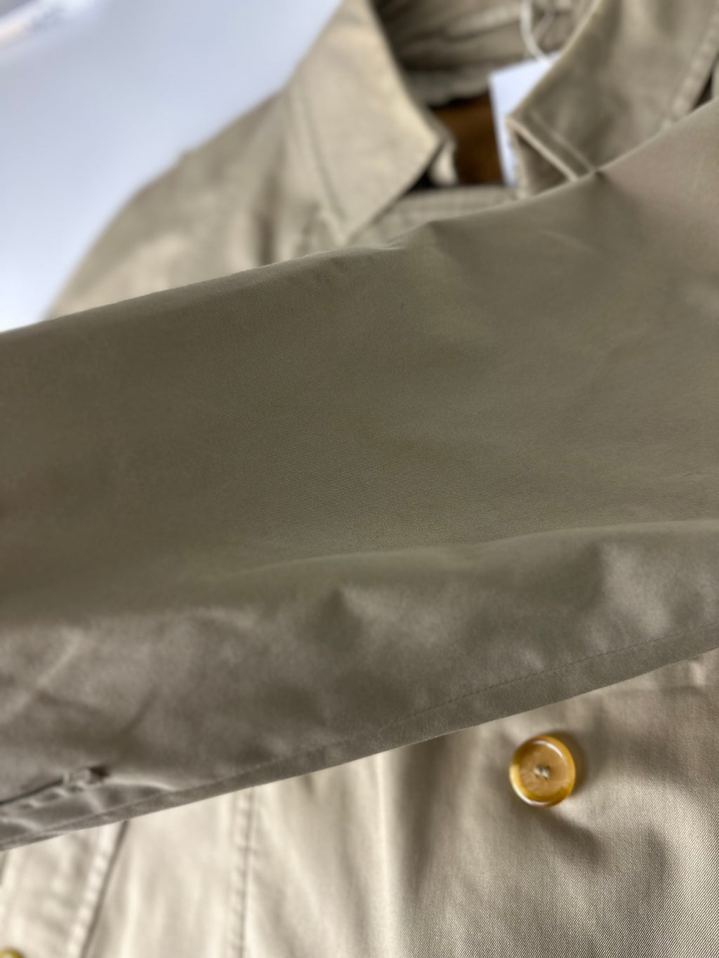 Burberrys Trenchcoat (48/M) including Inlet