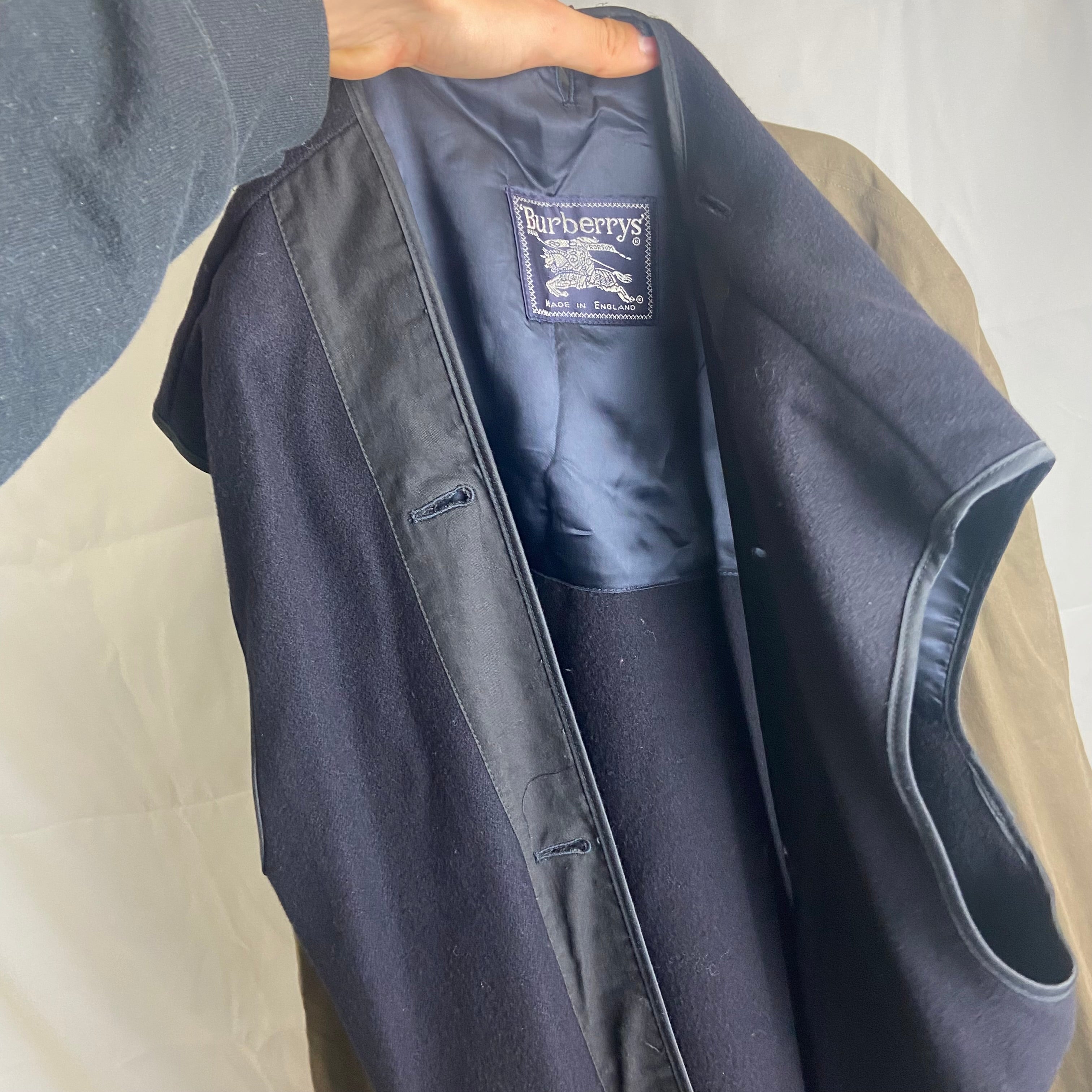 Burberrys Coat (54/XL) including Inlet