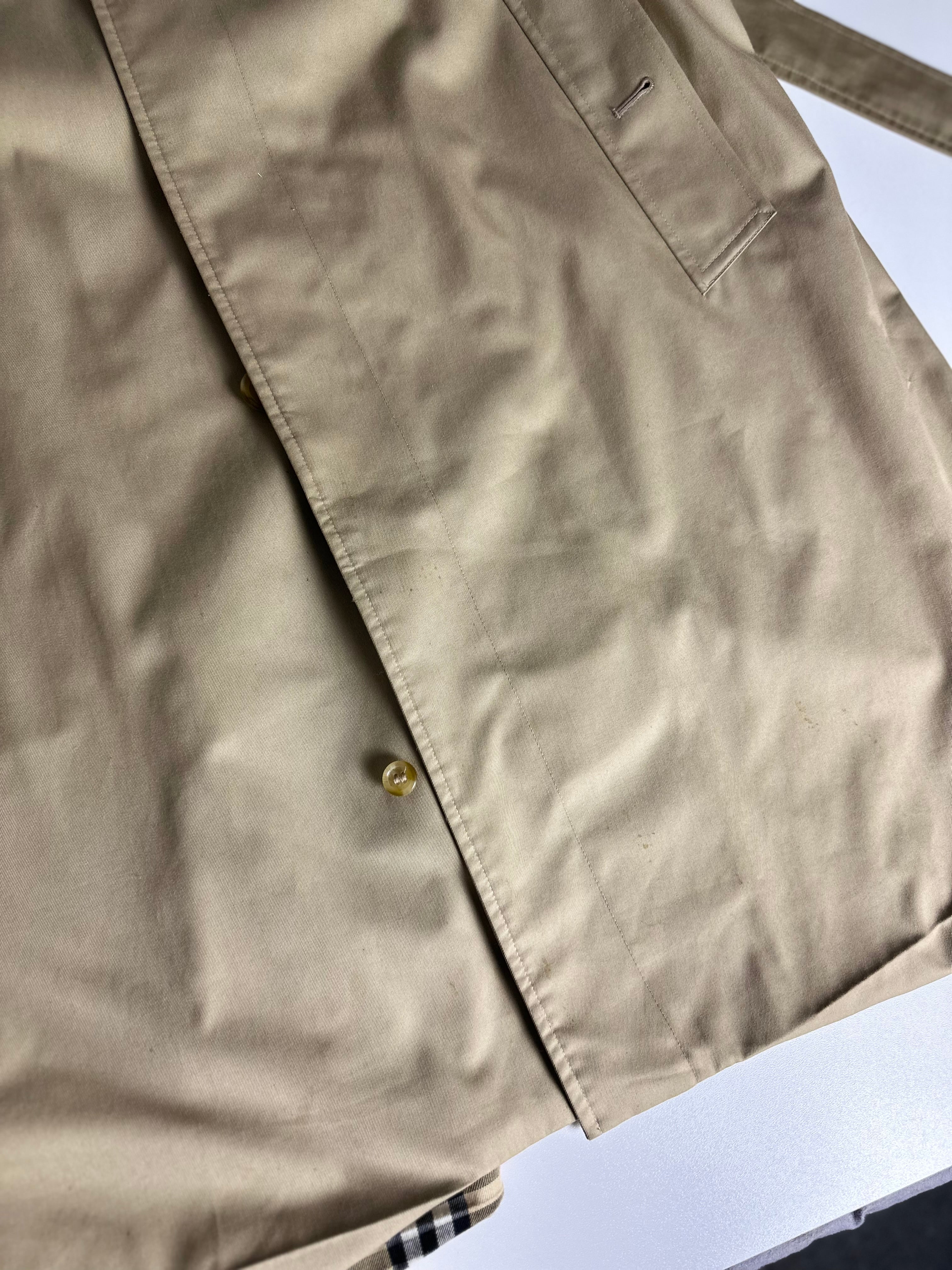 Burberrys Trenchcoat (50/L)
