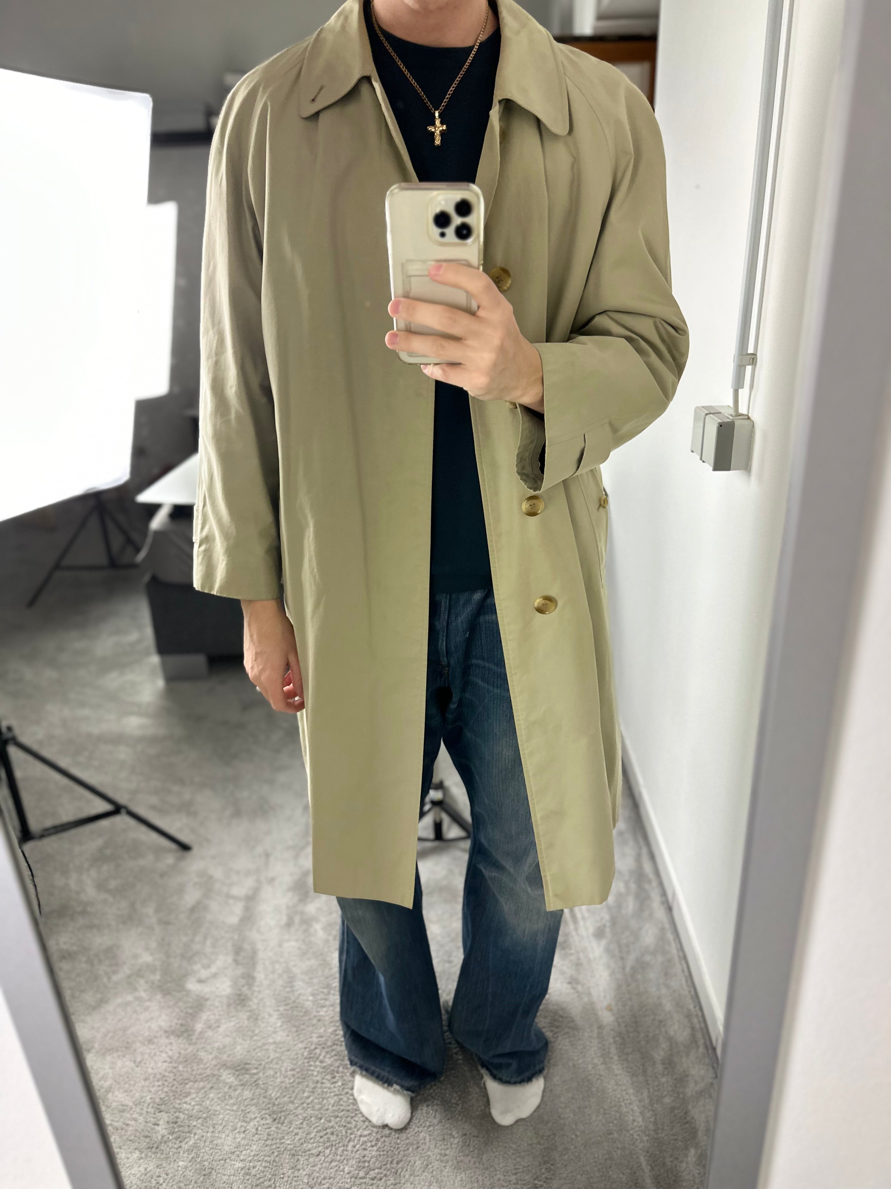 Burberrys Trenchcoat (50/L) including Inlet