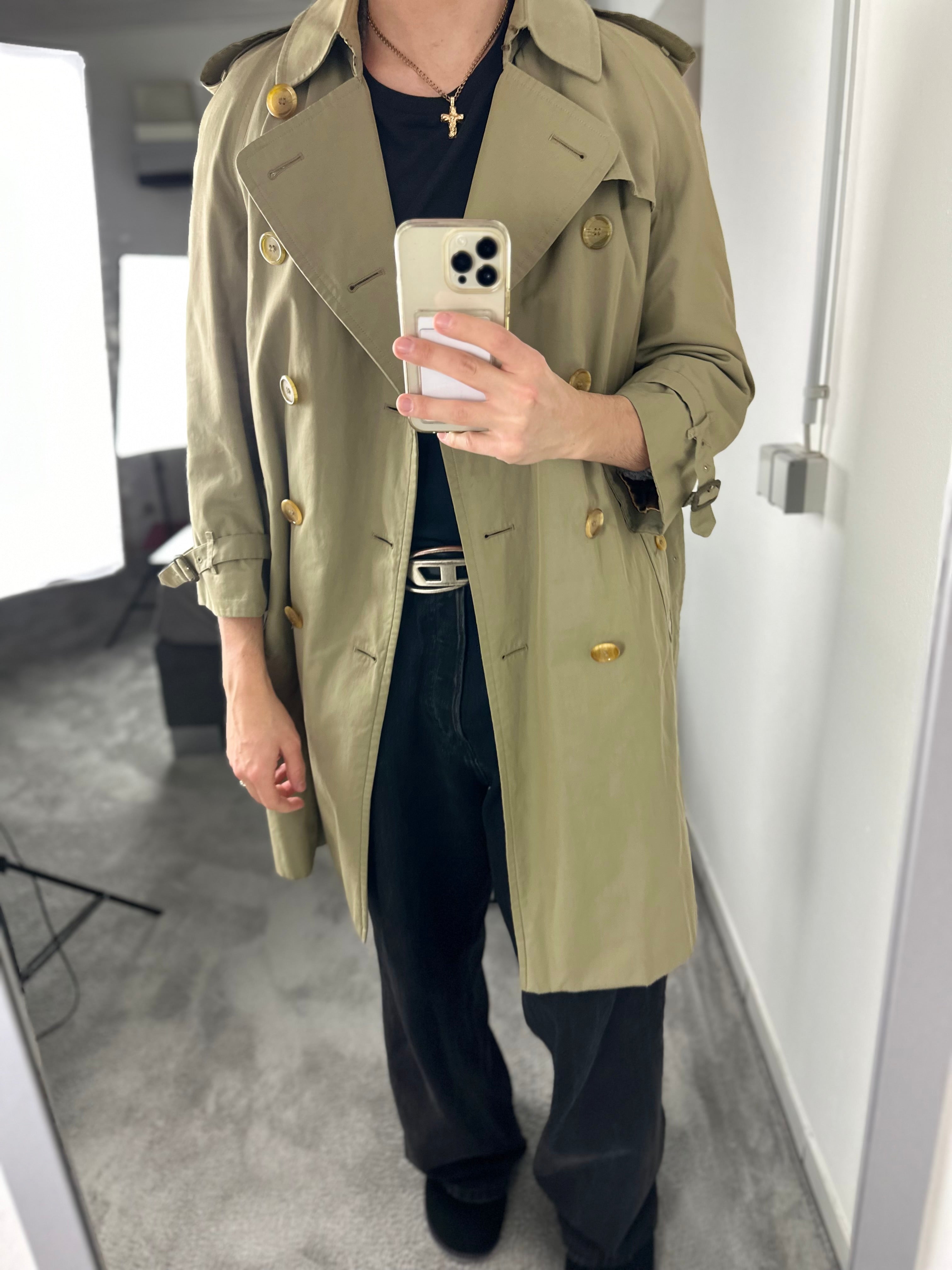 Burberrys Trenchcoat (46/S) including Inlet