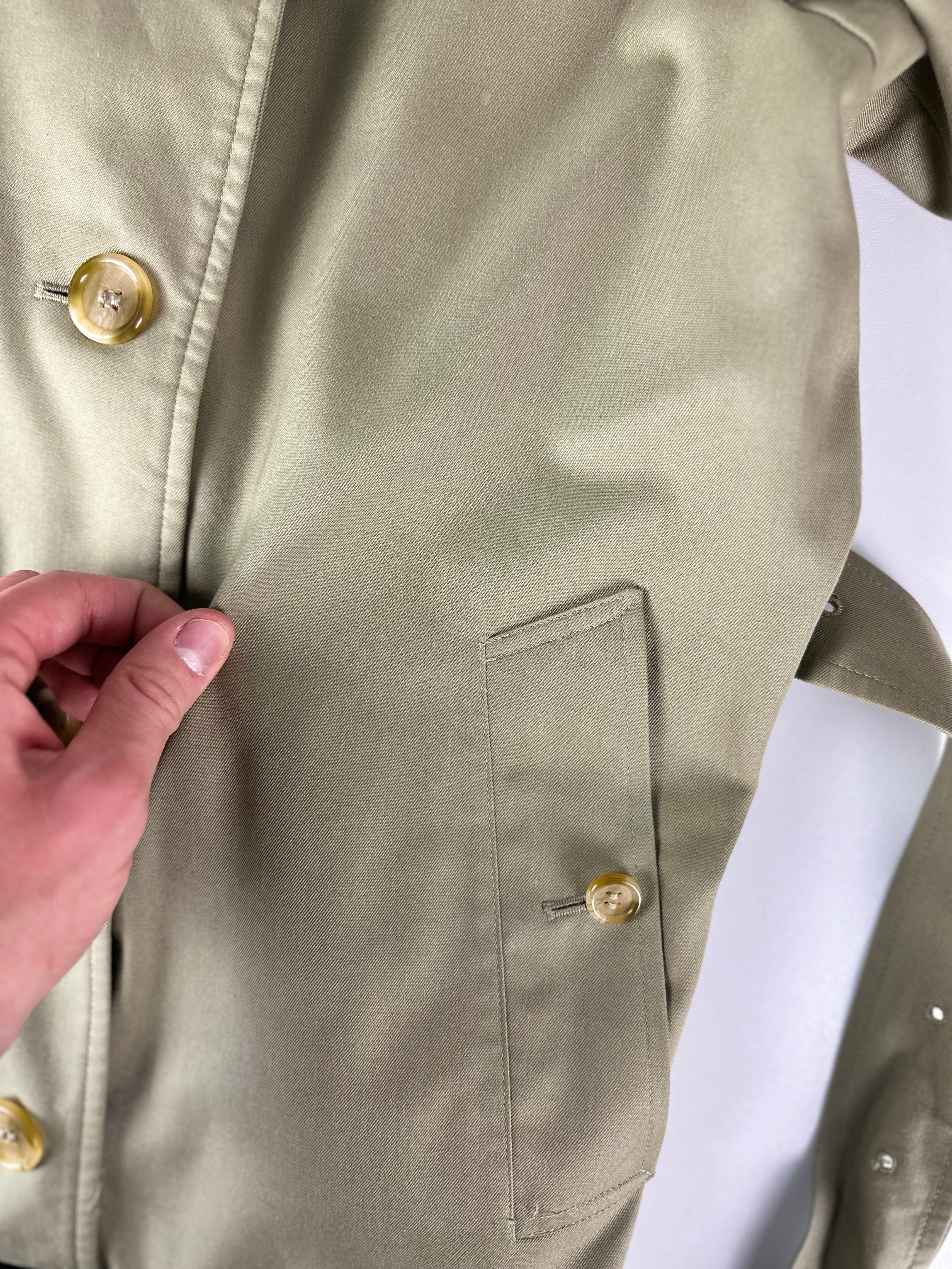 Burberrys Trenchcoat (16/XL) including Inlet