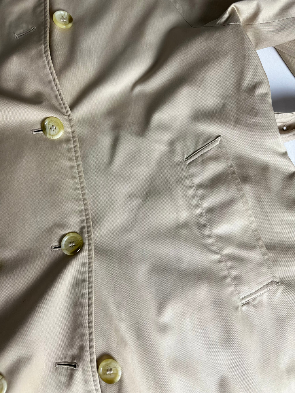 Burberrys Trenchcoat (14/L)
