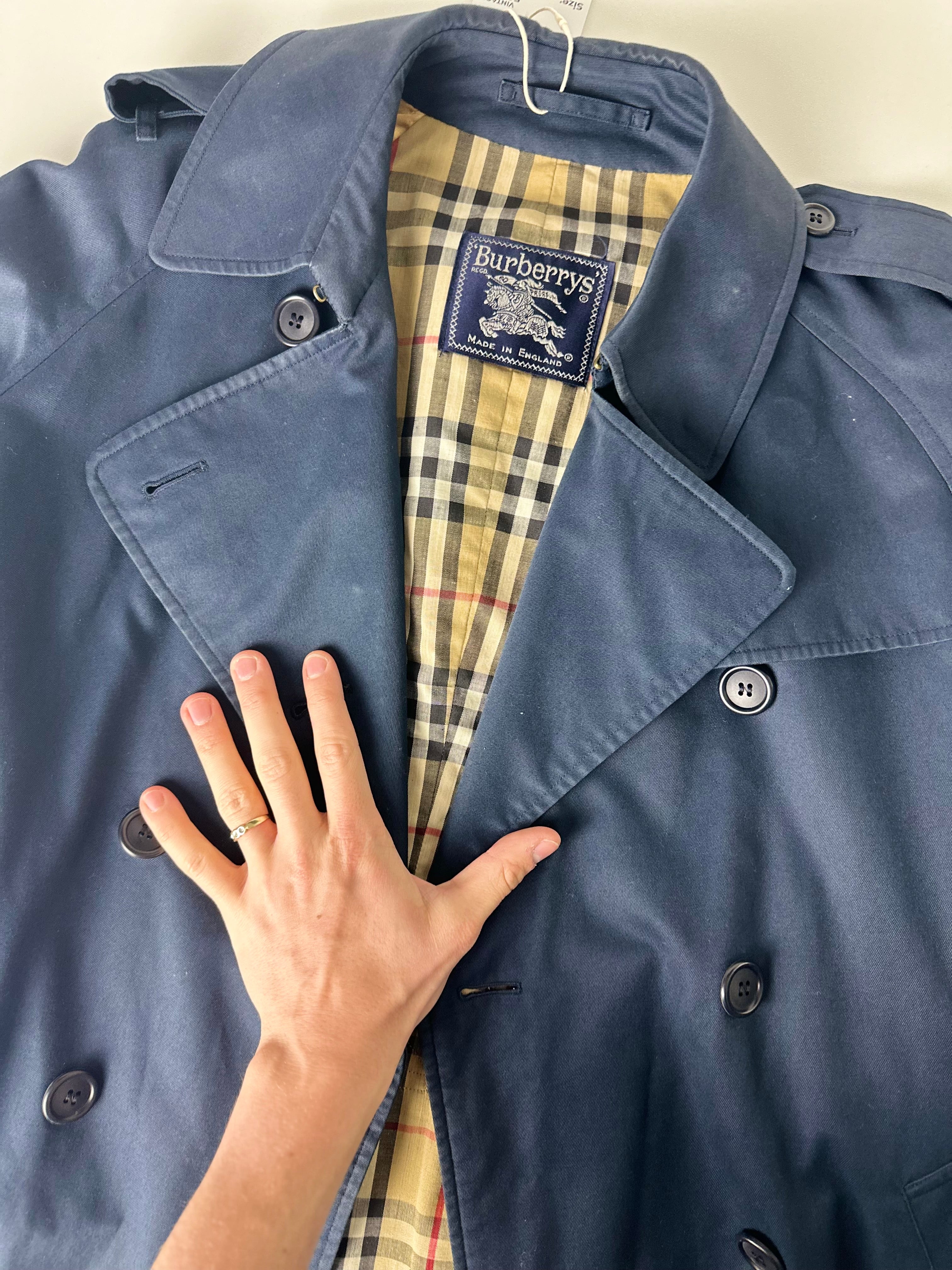 Burberrys Trenchcoat (8/XS)