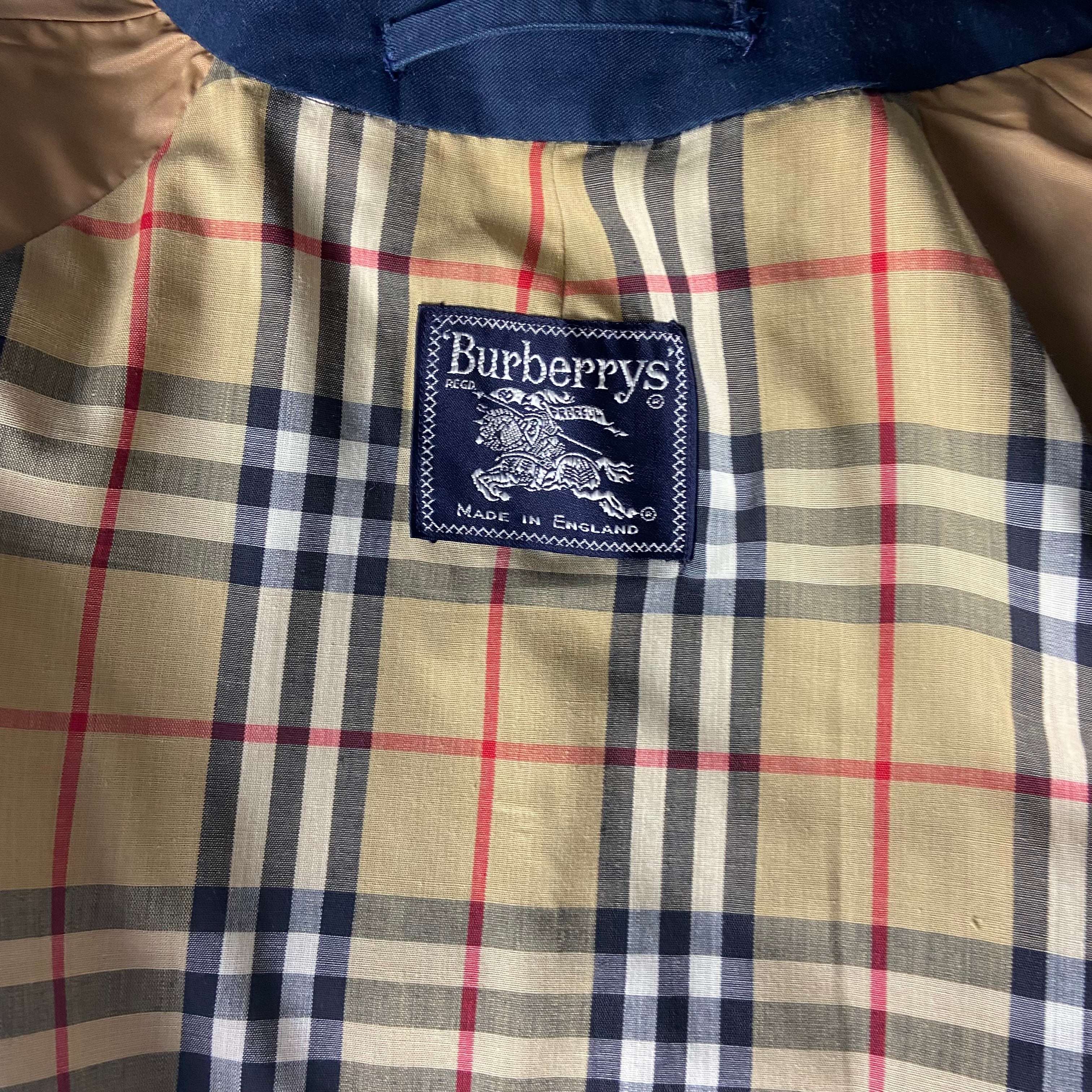 Burberry Trenchcoat Size 48/M