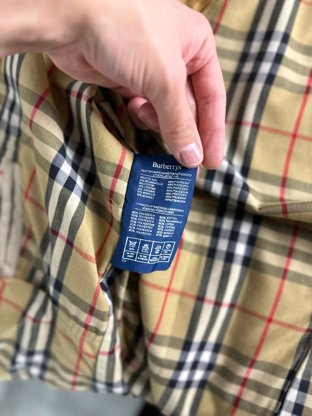 Burberrys Trenchcoat (50/L)