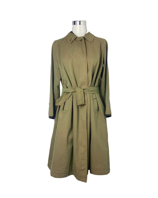 Burberrys Trenchcoat (12/M)