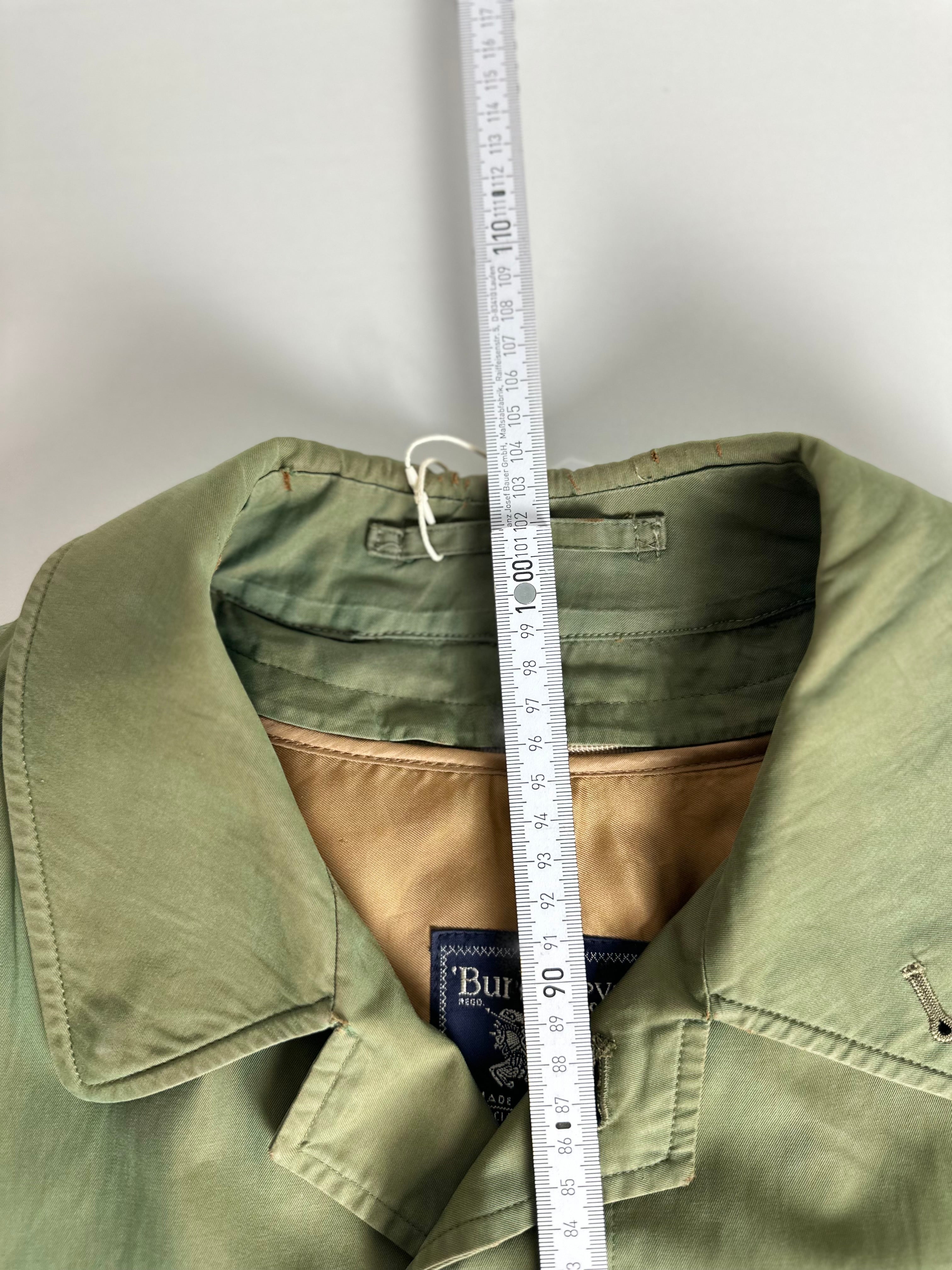 Burberrys Carcoat (48/M) including Inlet
