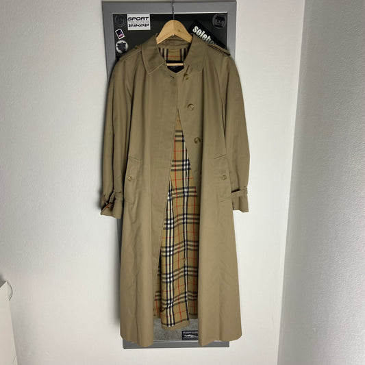 Burberry Trenchcoat Size 16/XL
