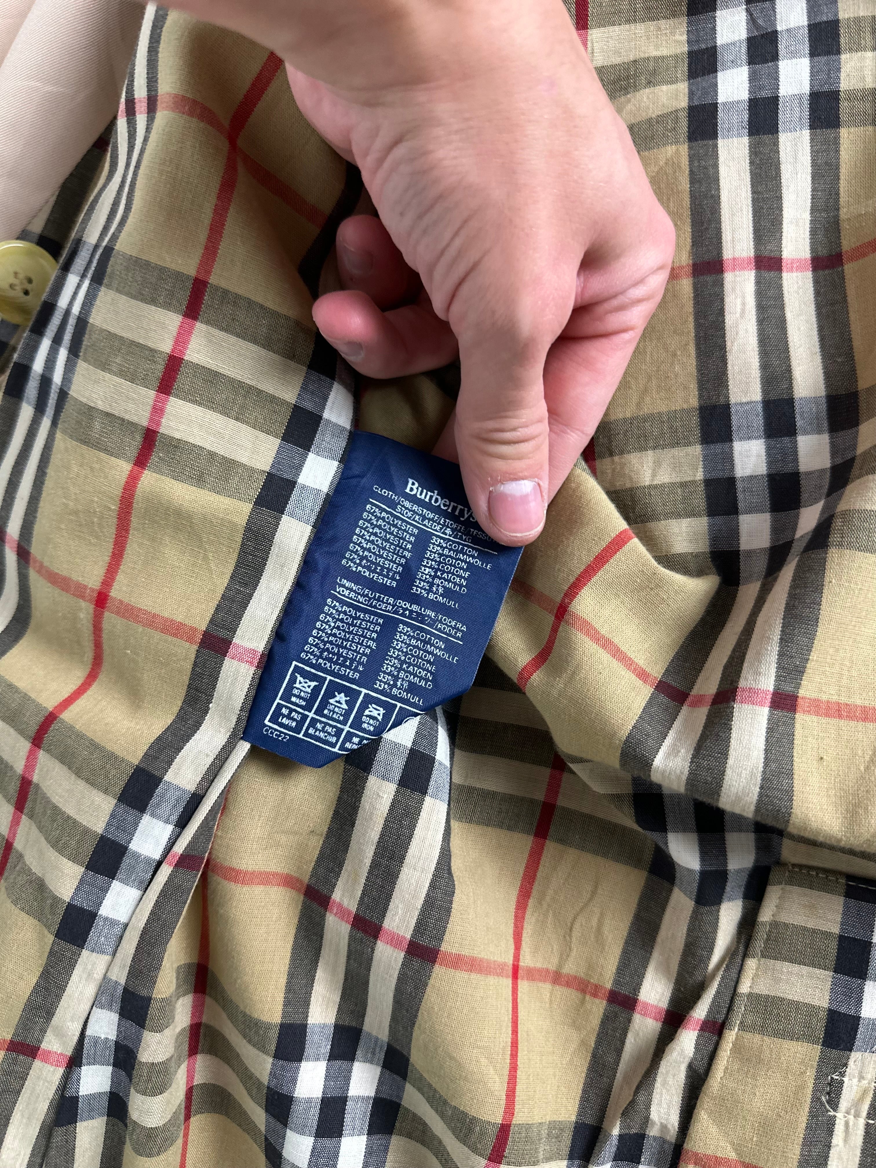 Burberrys Trenchcoat (8/XS)