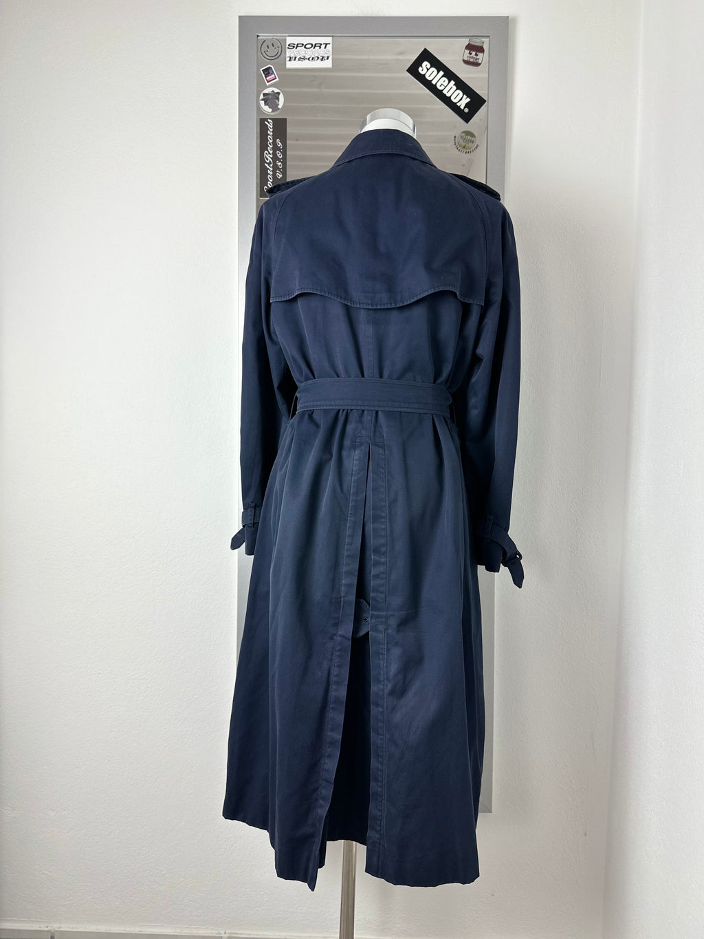 Burberrys Trenchcoat (10/S)