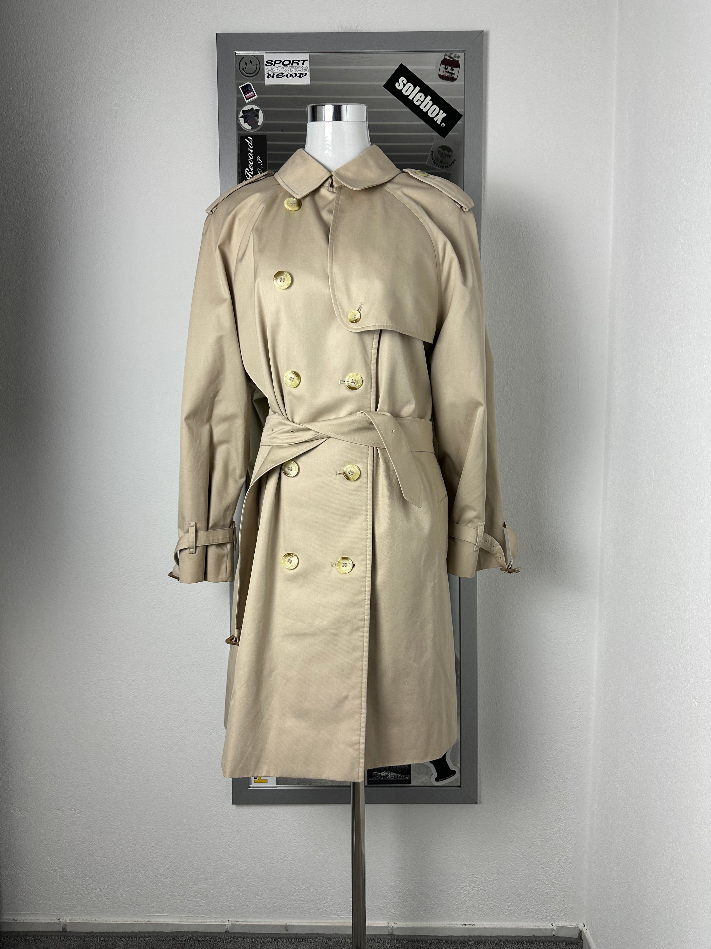 Burberrys Trenchcoat (18/XXL)