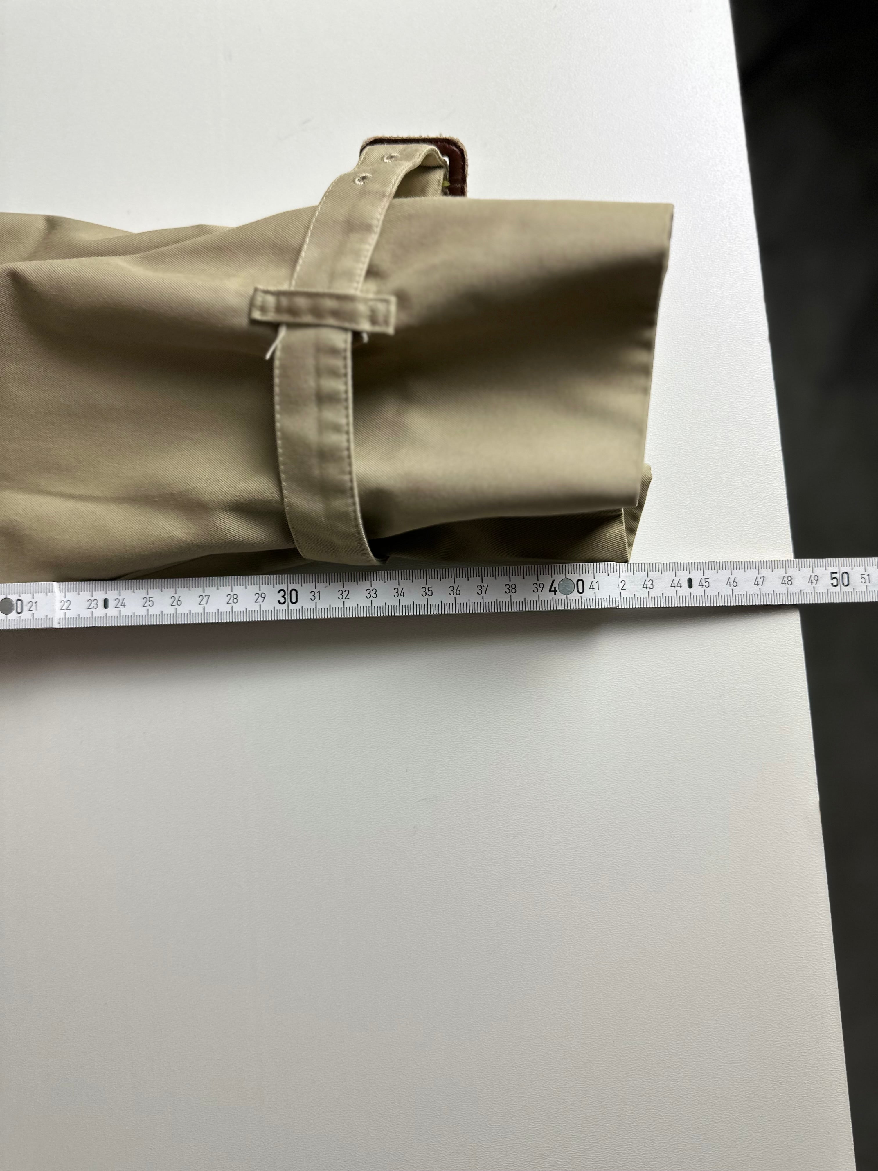 Burberrys Trenchcoat (48/M) including Inlet