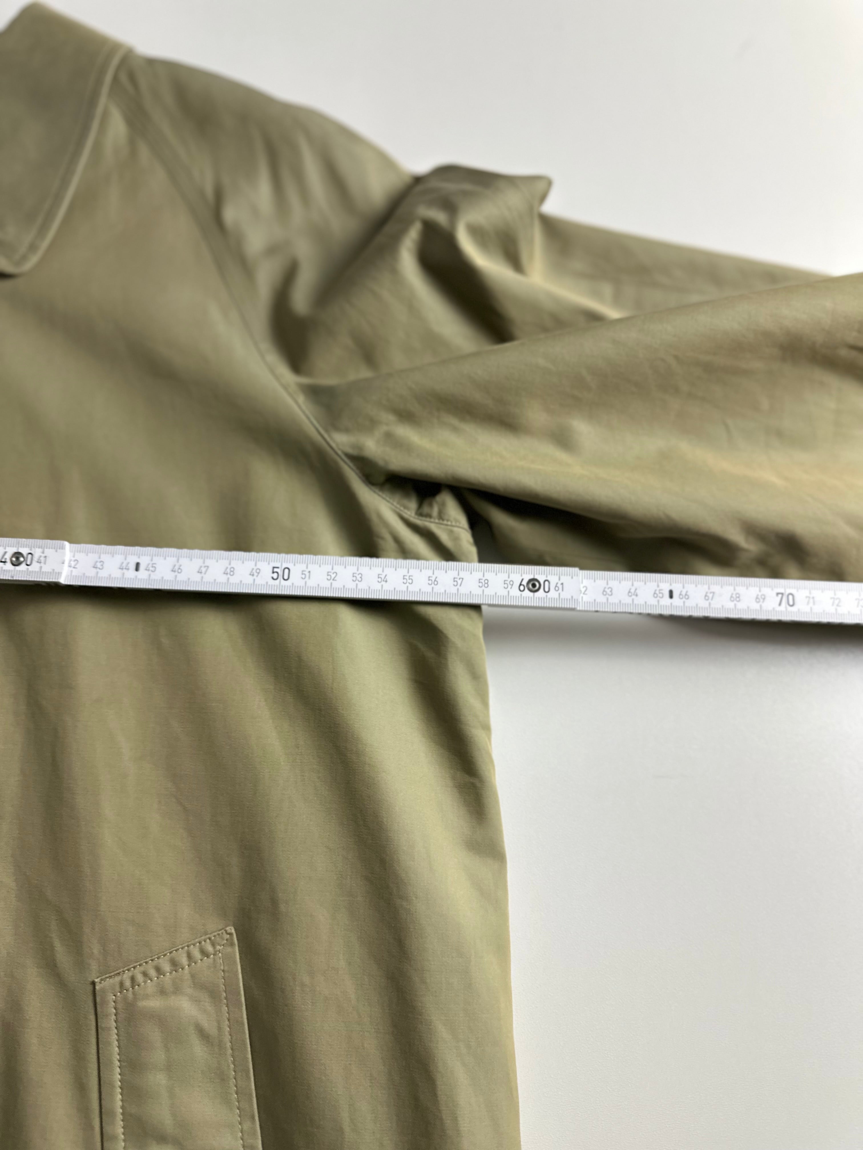 Burberrys Trenchcoat (14/L) including Inlet