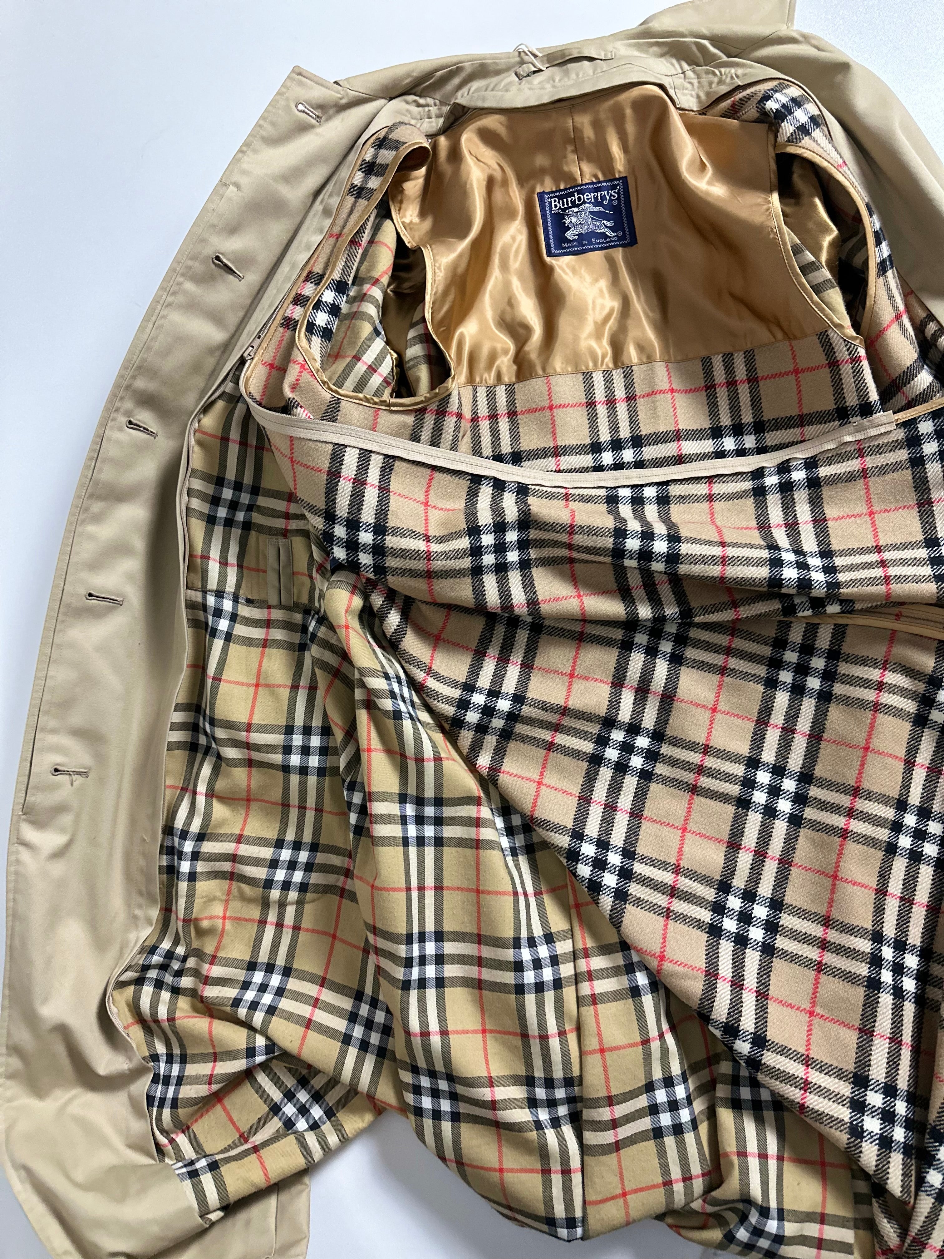 Burberrys Carcoat (12/M) including Inlet