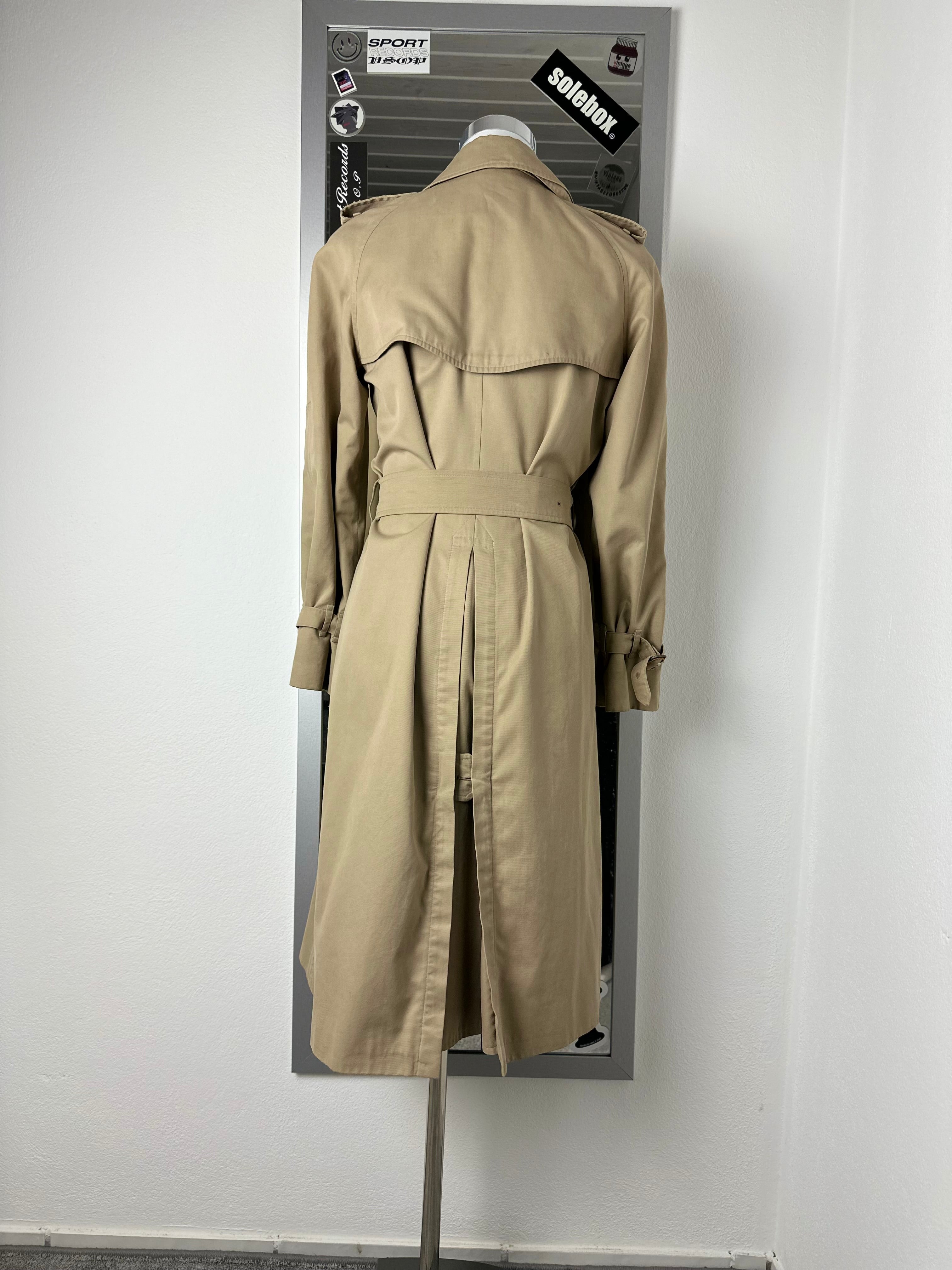 Burberrys Trenchcoat (8/XS)