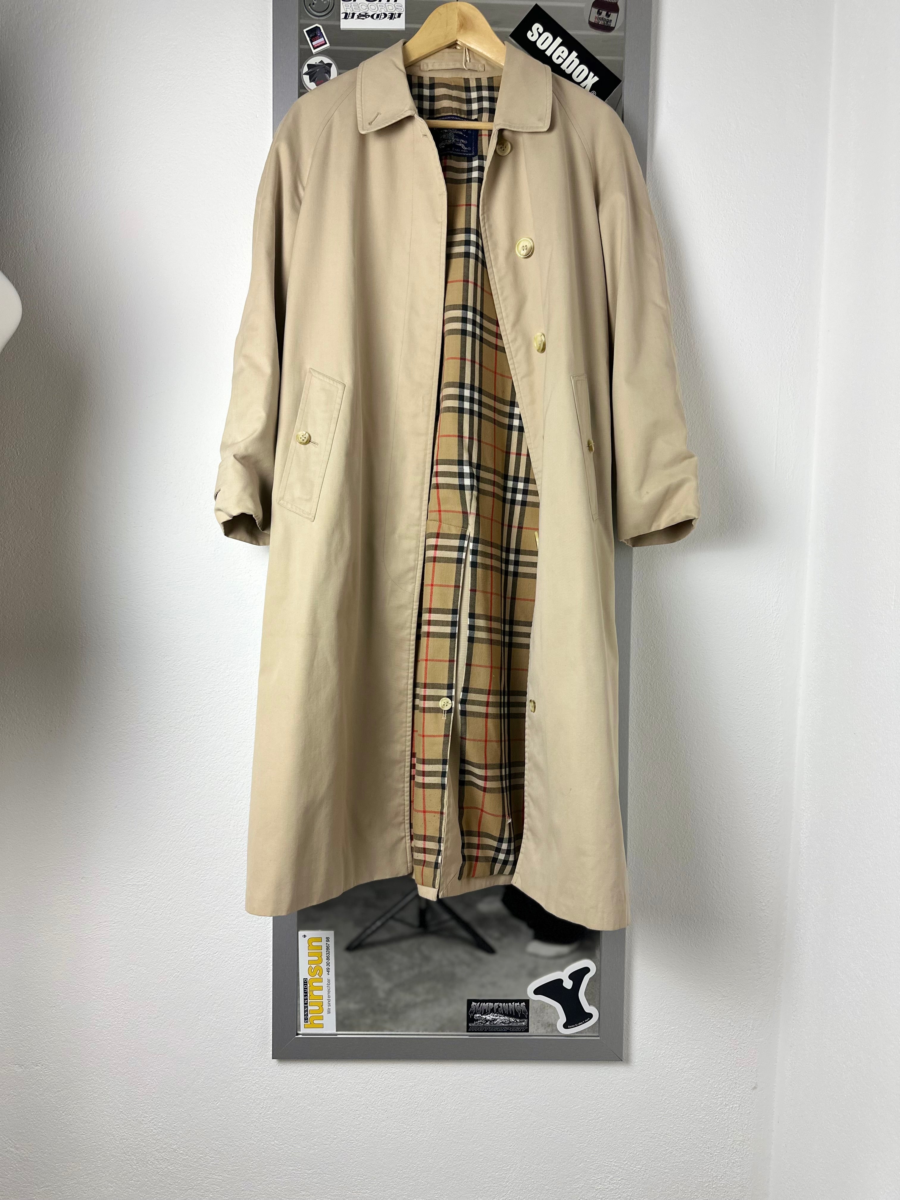 Burberrys Carcoat (10/S)