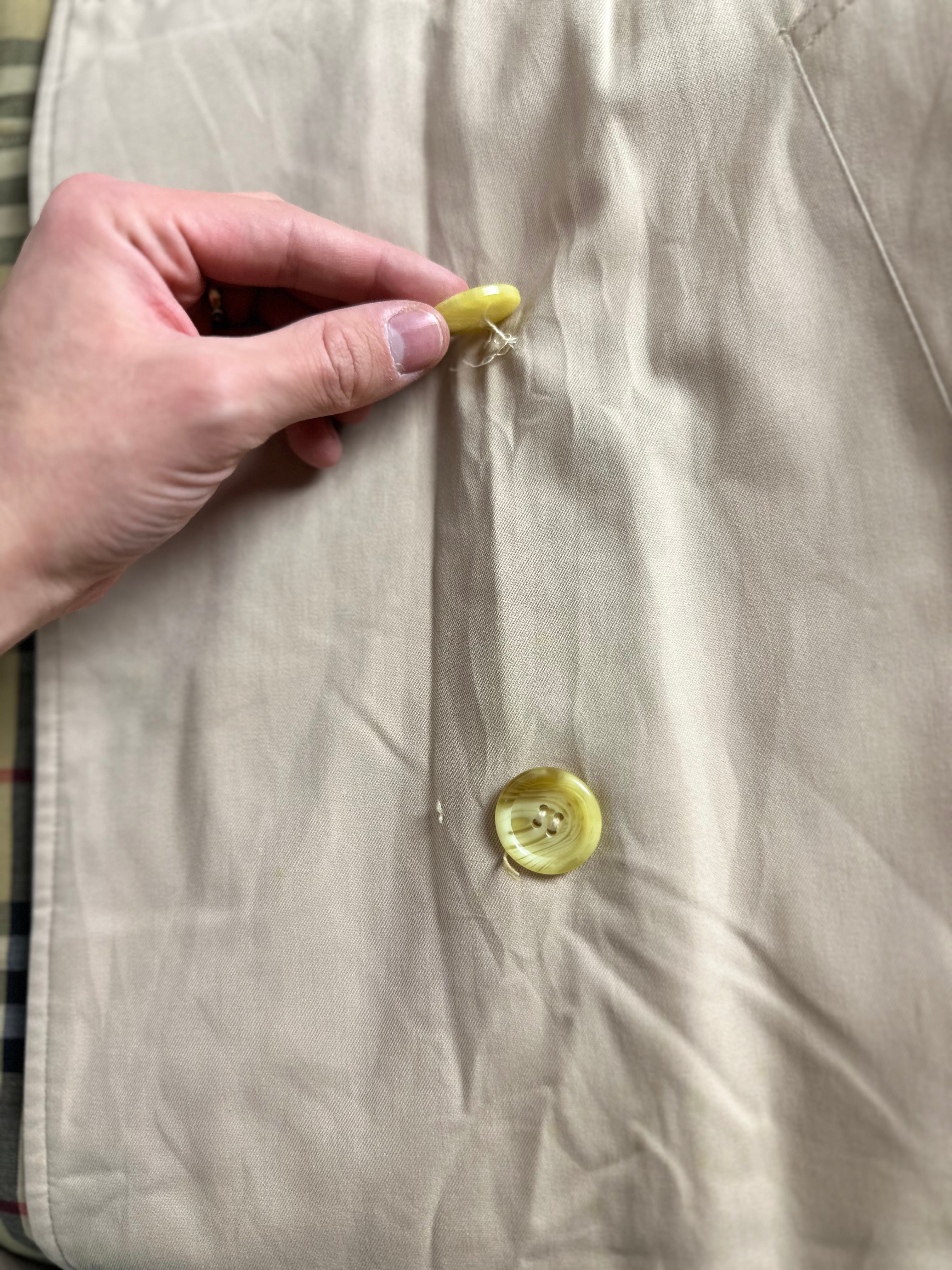 Burberrys Trenchcoat (8/XS)