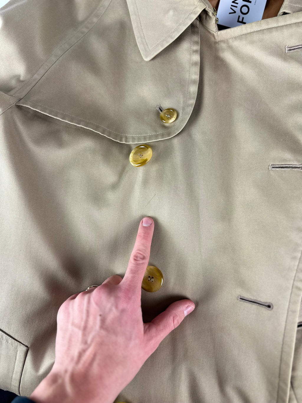 Burberrys Trenchcoat (52/L) including Inlet