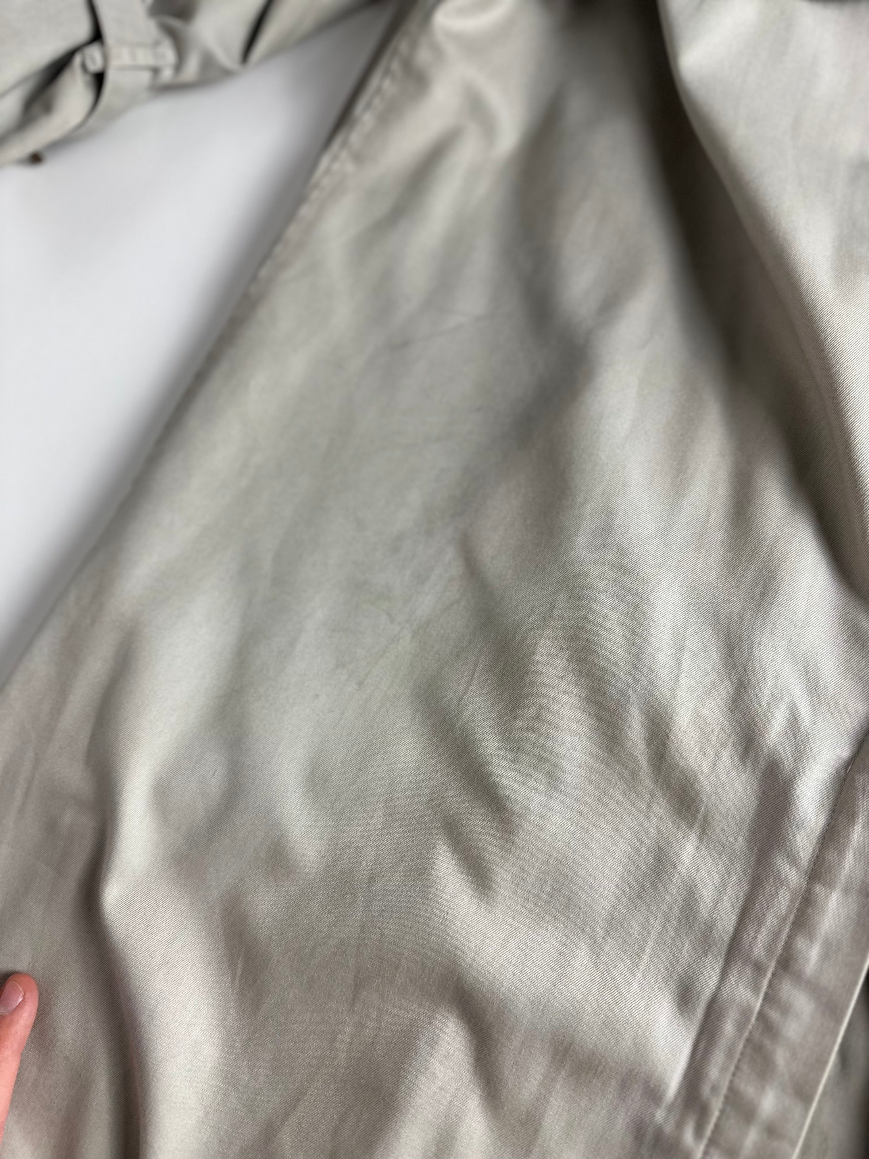 Burberrys Trenchcoat (12/M)