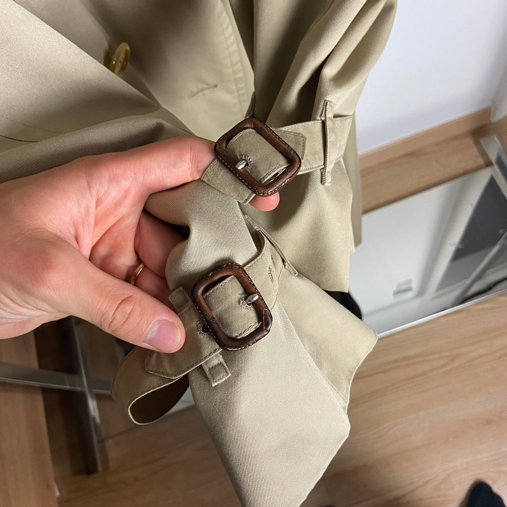 Burberrys Trenchcoat (48/M) including Inlet