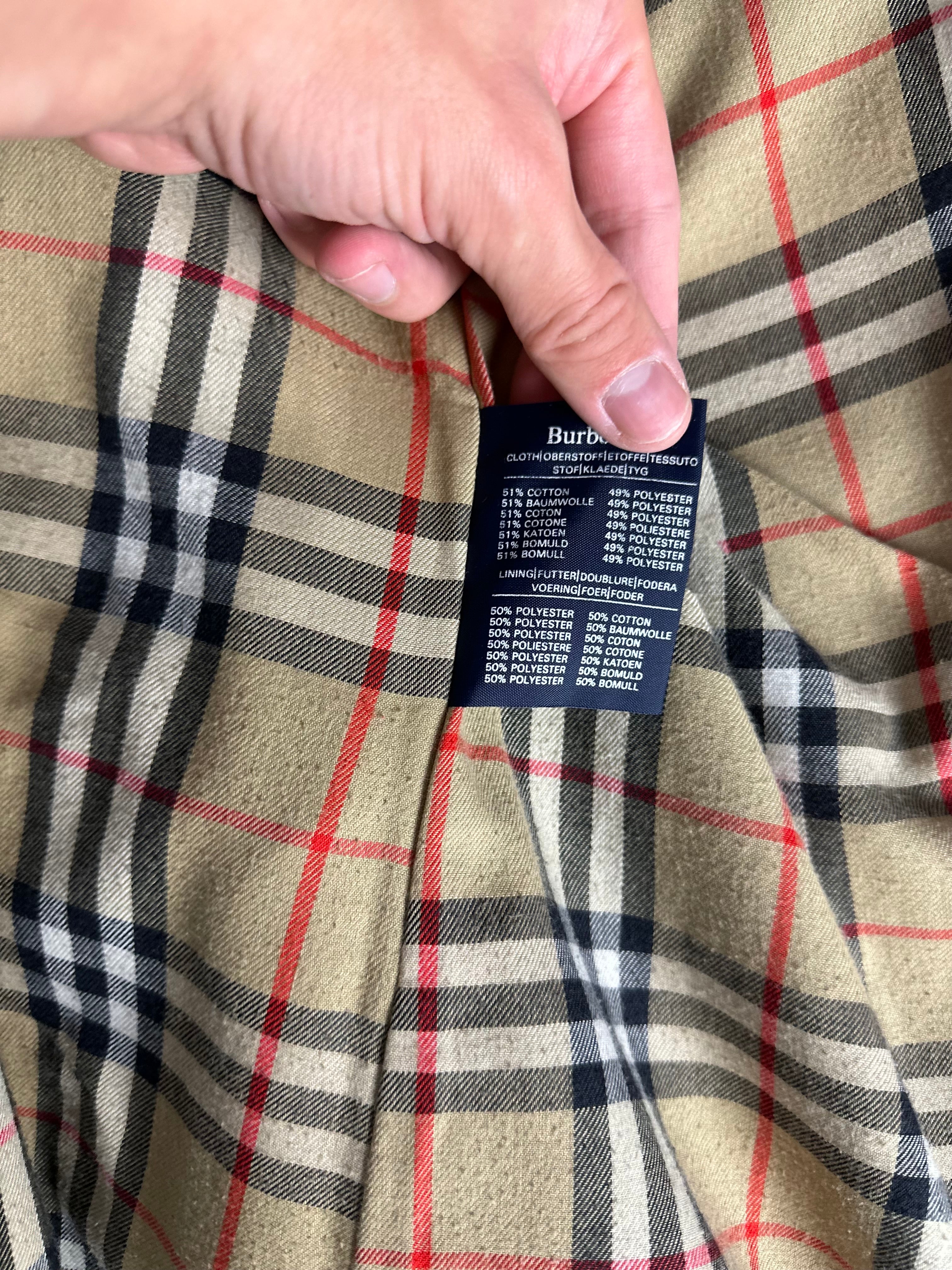 Burberrys Trenchcoat (8/XS)
