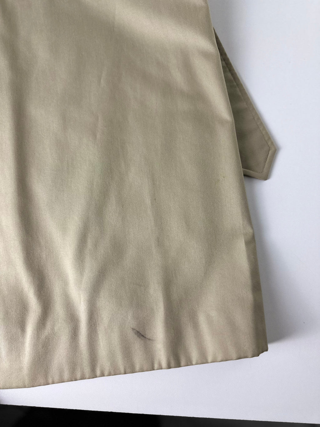 Burberrys Trenchcoat (10/S)