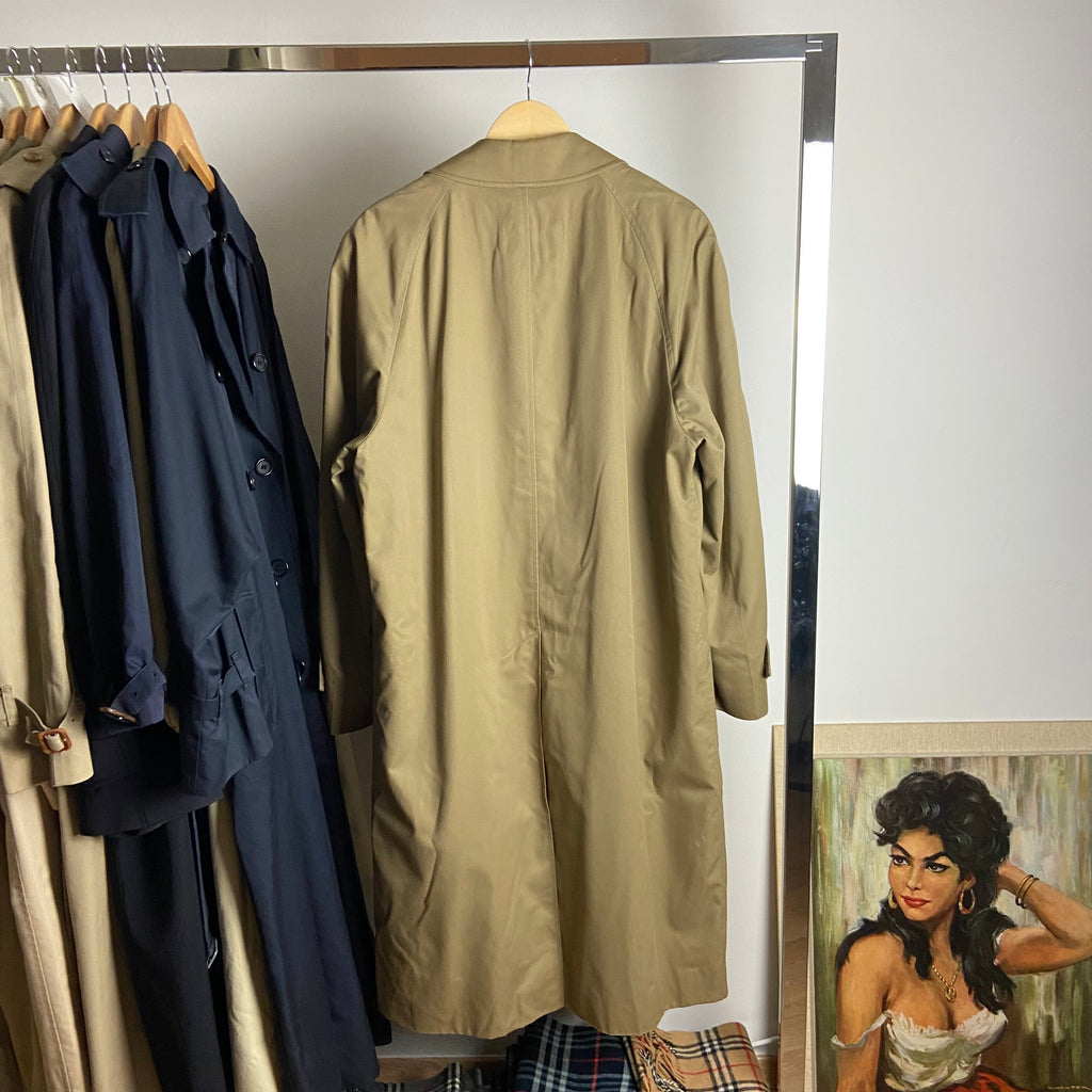 Burberry Trenchcoat Size 54/XL including Inlet