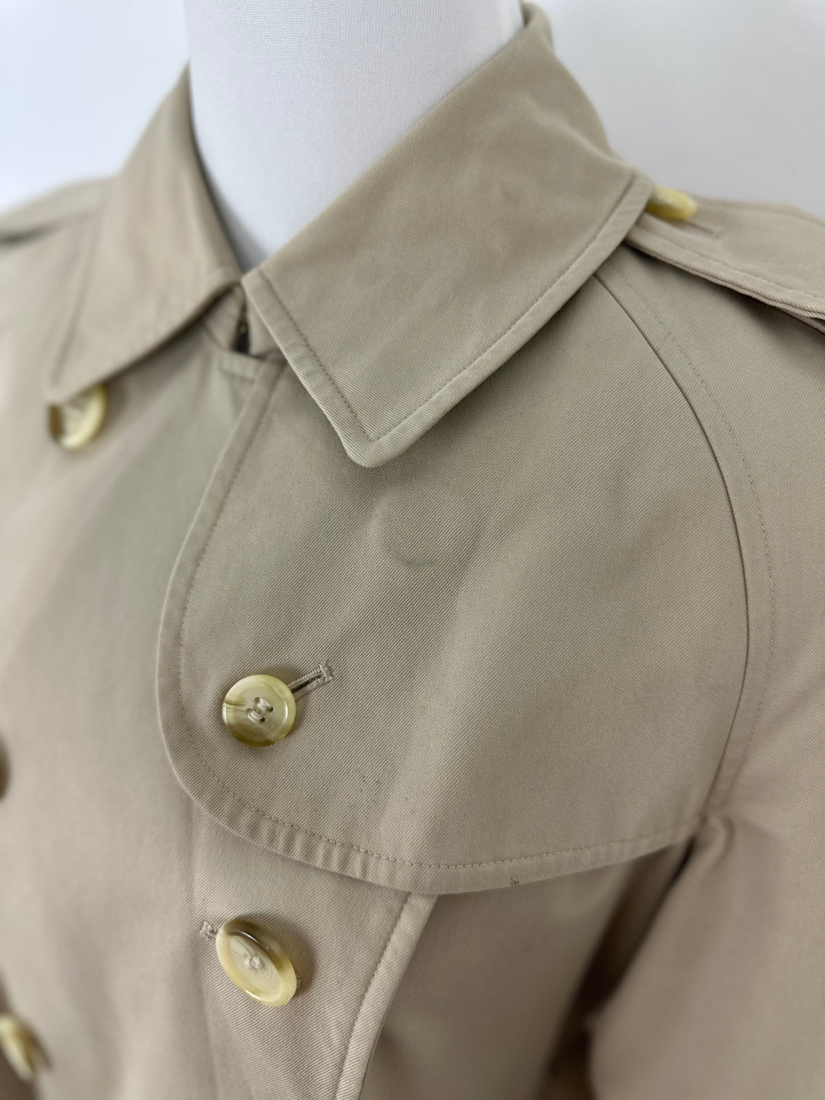 Vintage Burberry Trench Coat Creme Size 8 XS