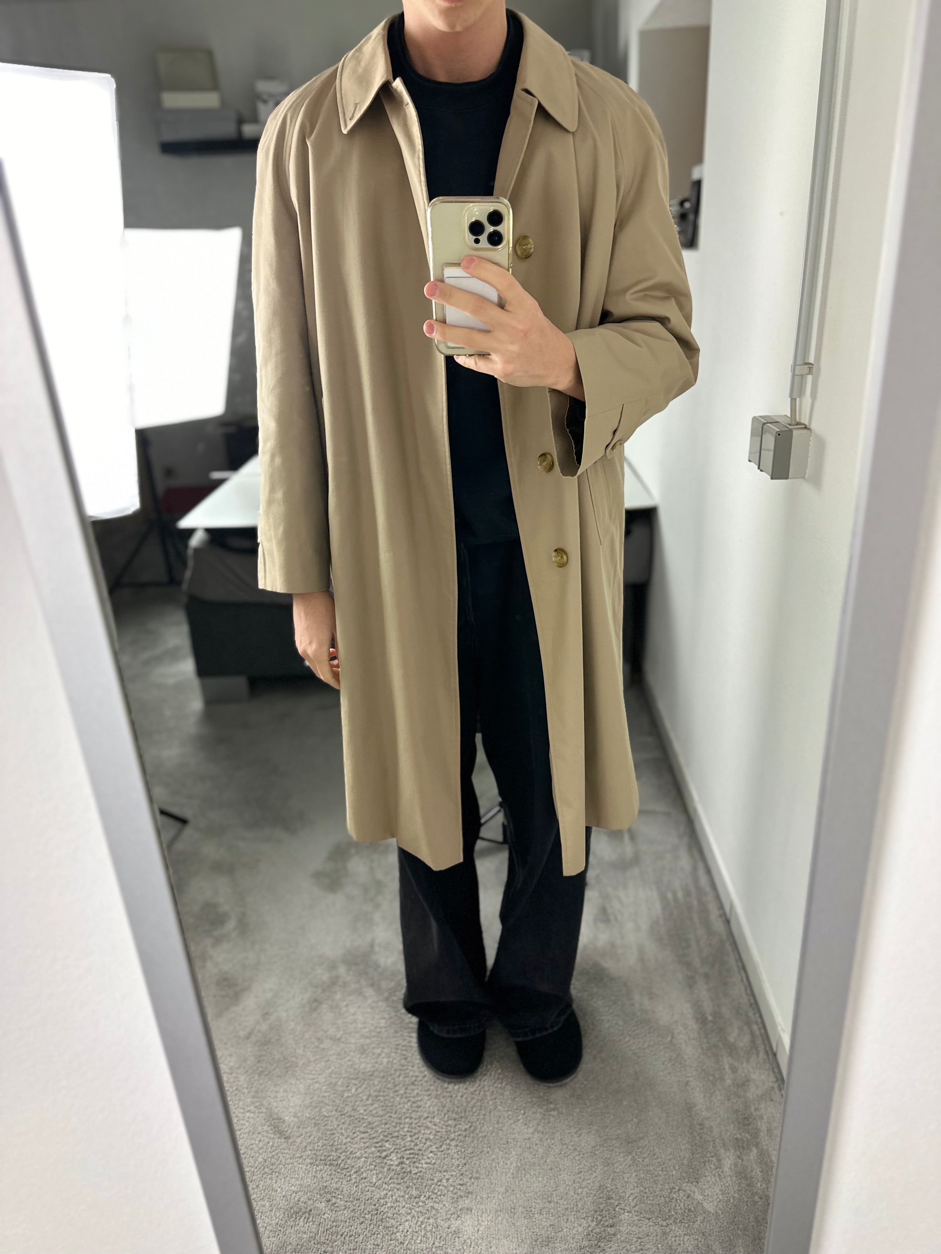 Burberrys Carcoat (52/L) including Inlet