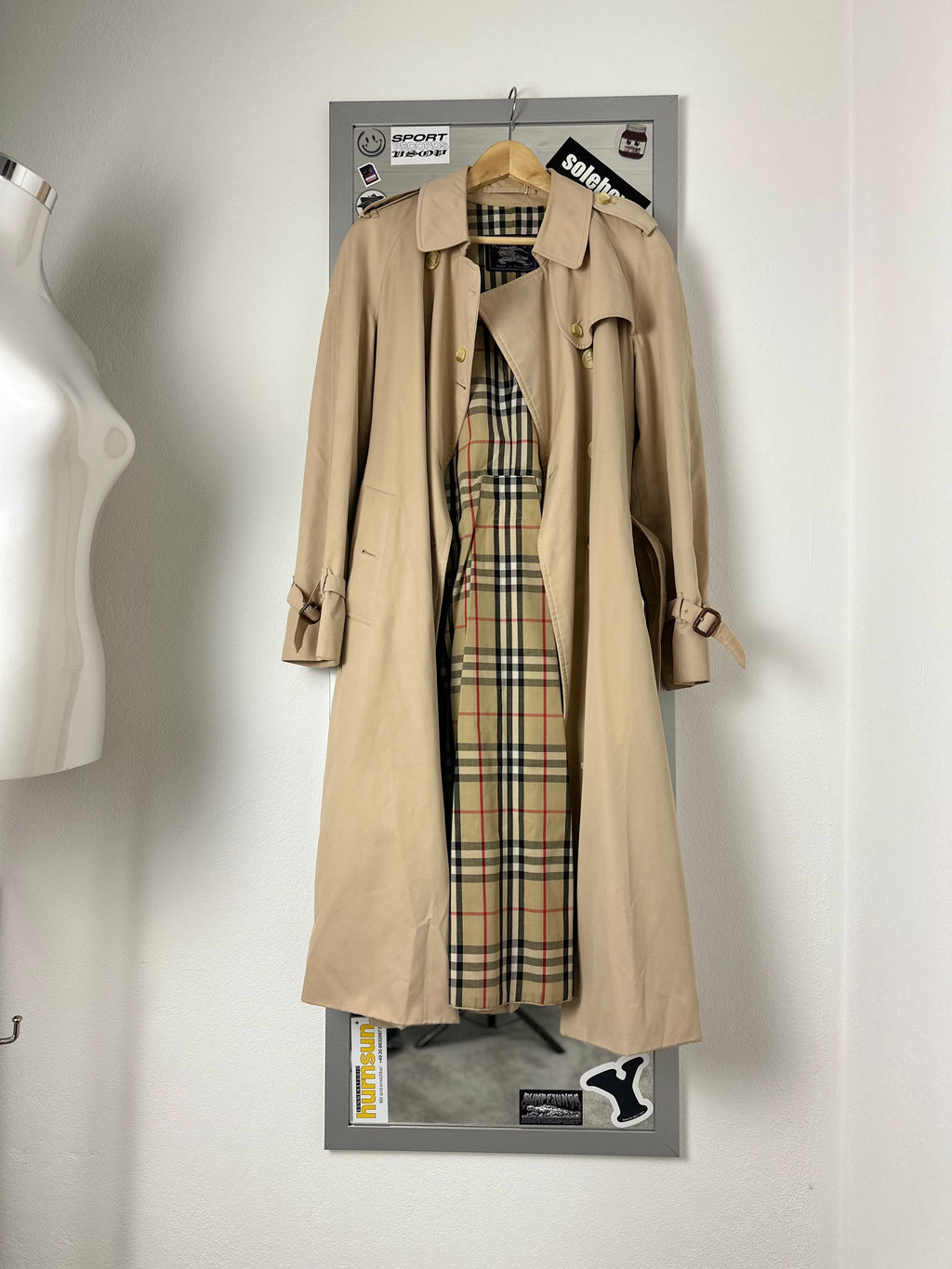 Burberrys Trenchcoat (8/XS)