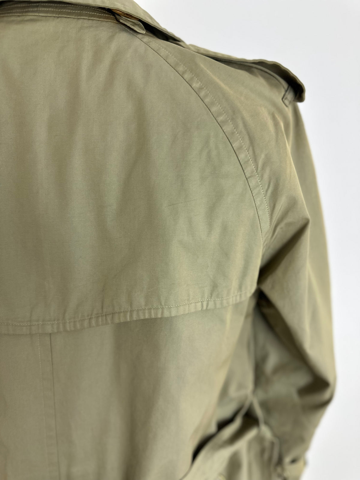 Vintage Burberry Trench Coat Oliv Size 48 M