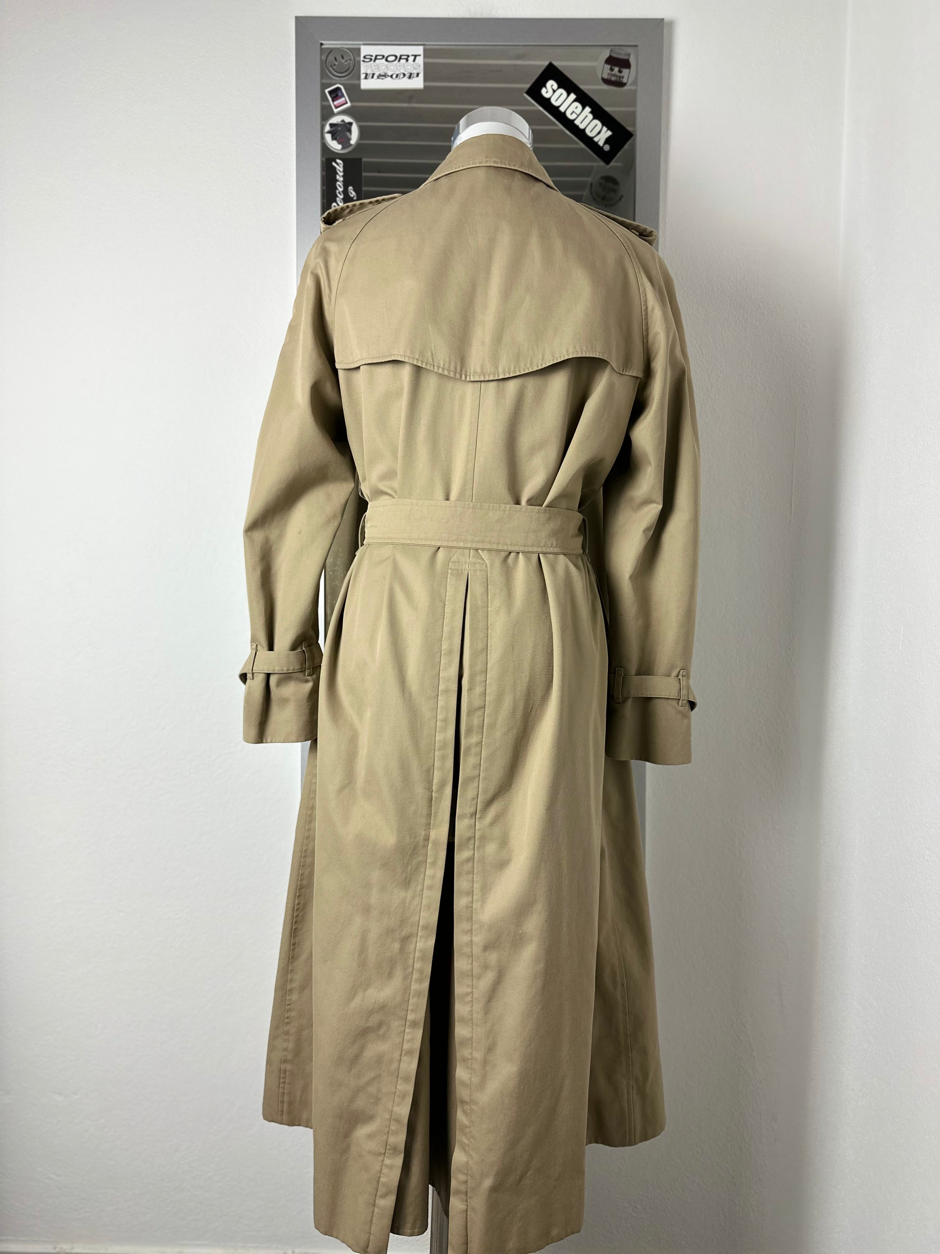 Burberrys Trenchcoat (12/M)