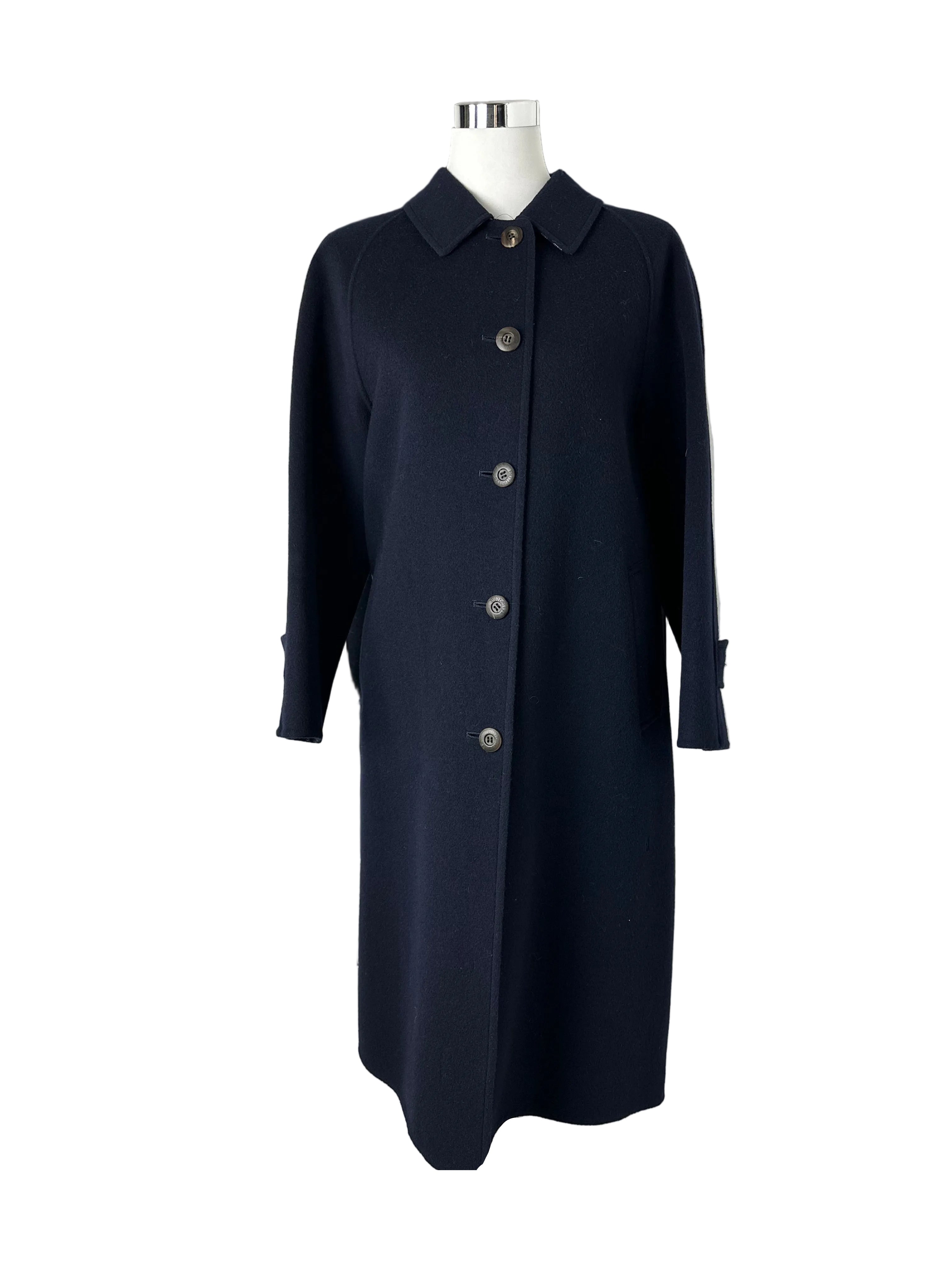 Burberrys Coat (12/M)