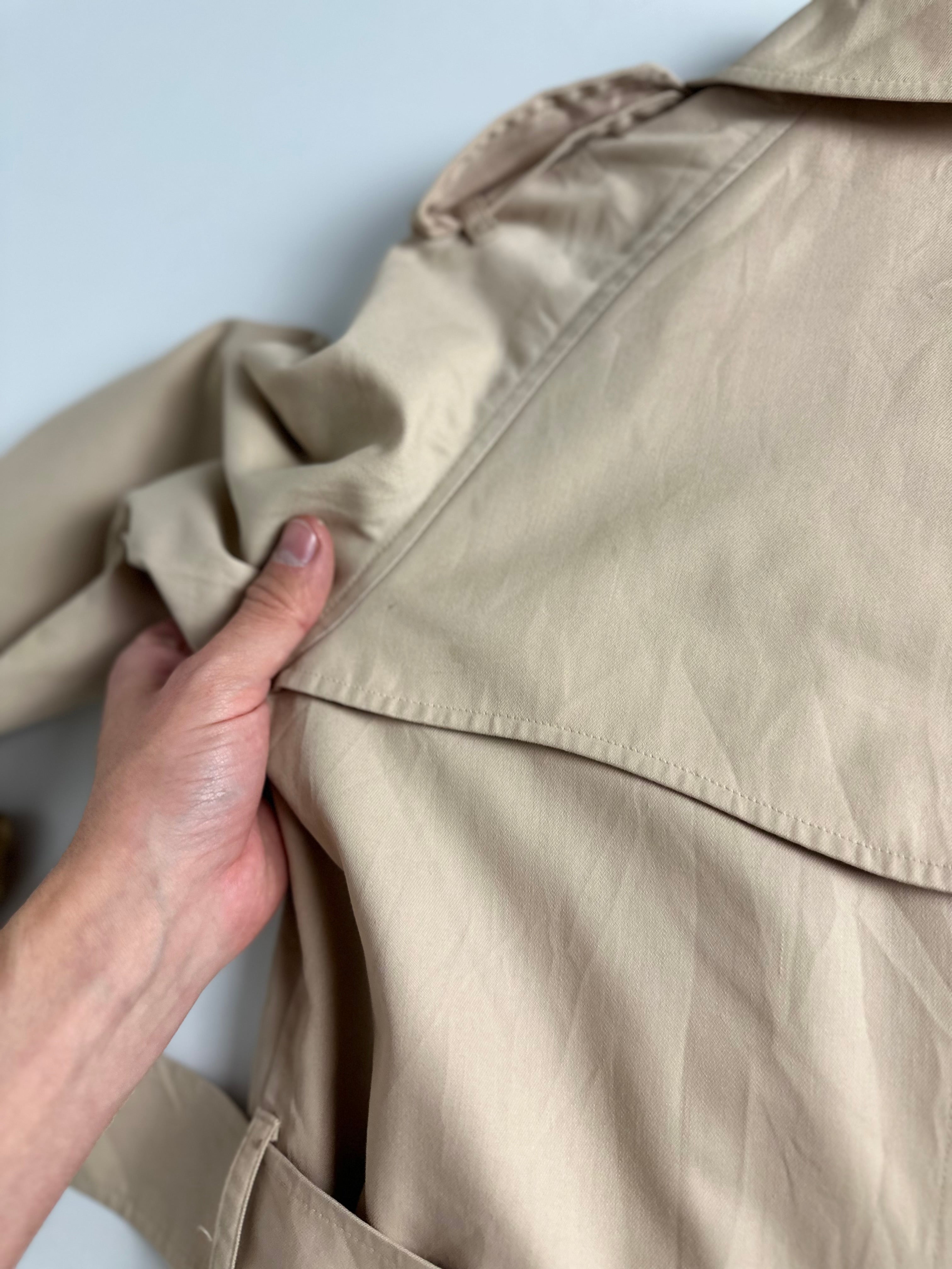 Burberrys Trenchcoat (8/XS)