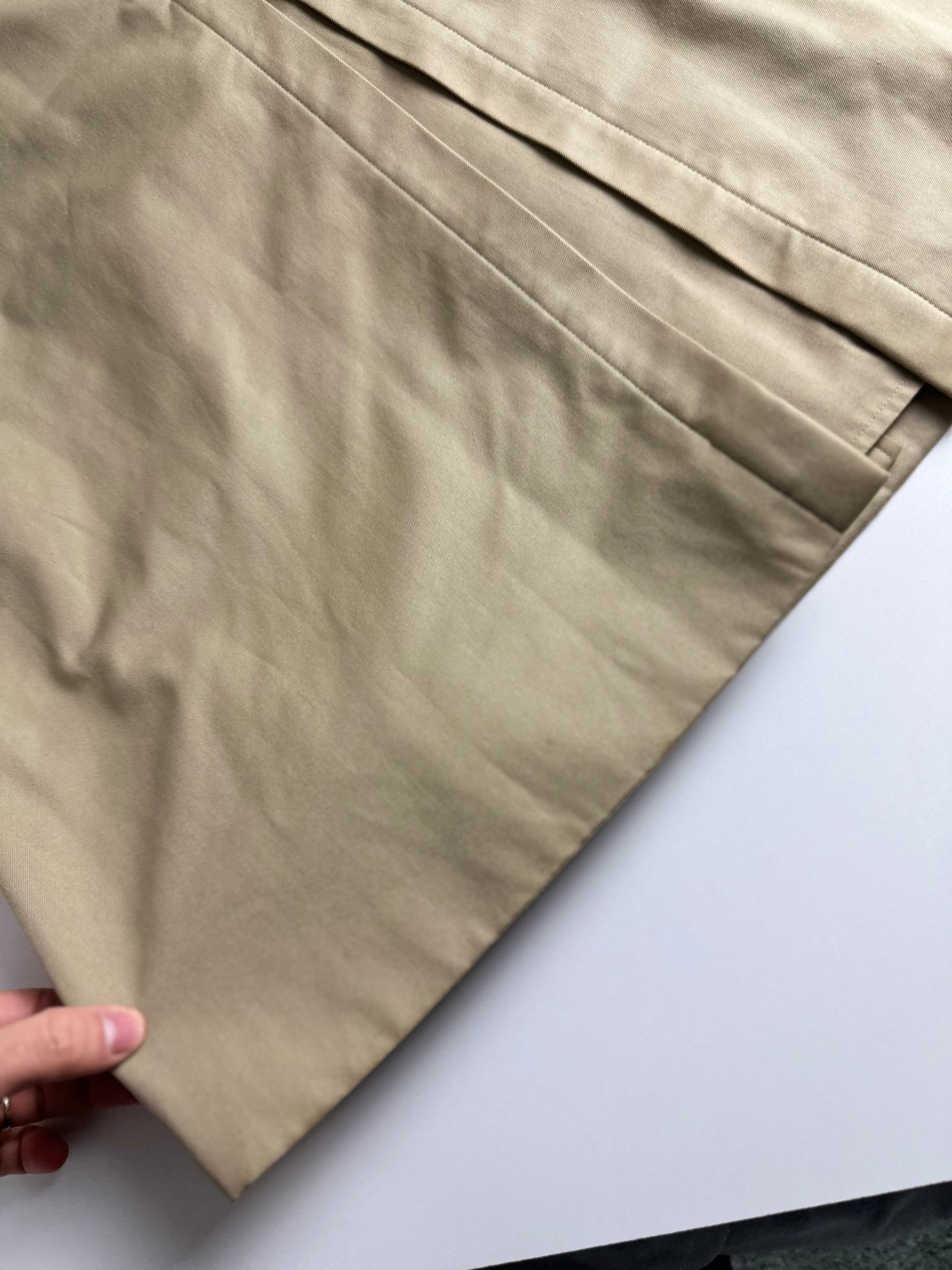 Burberrys Trenchcoat (12/M)