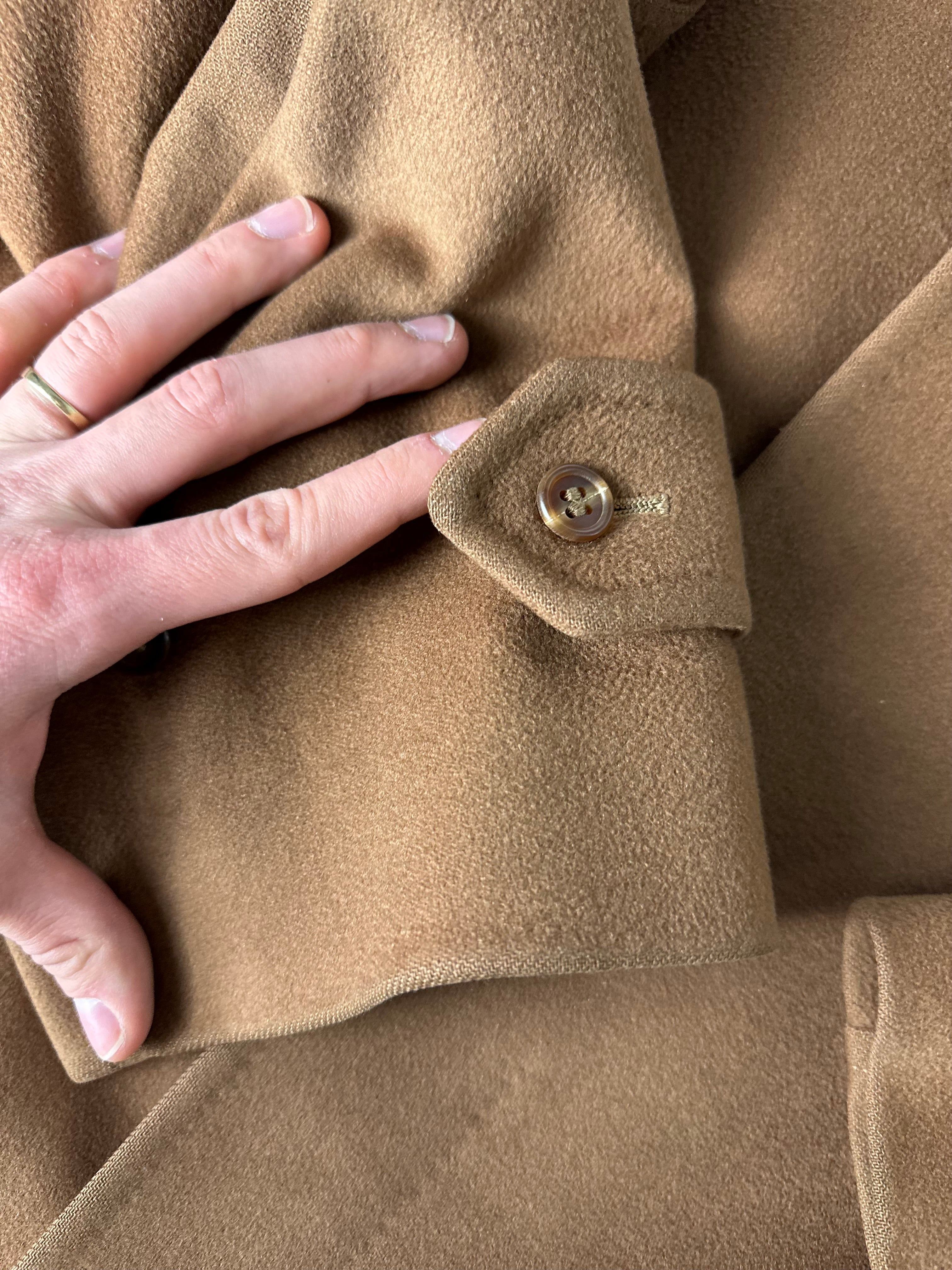 Burberrys Coat (52/L)